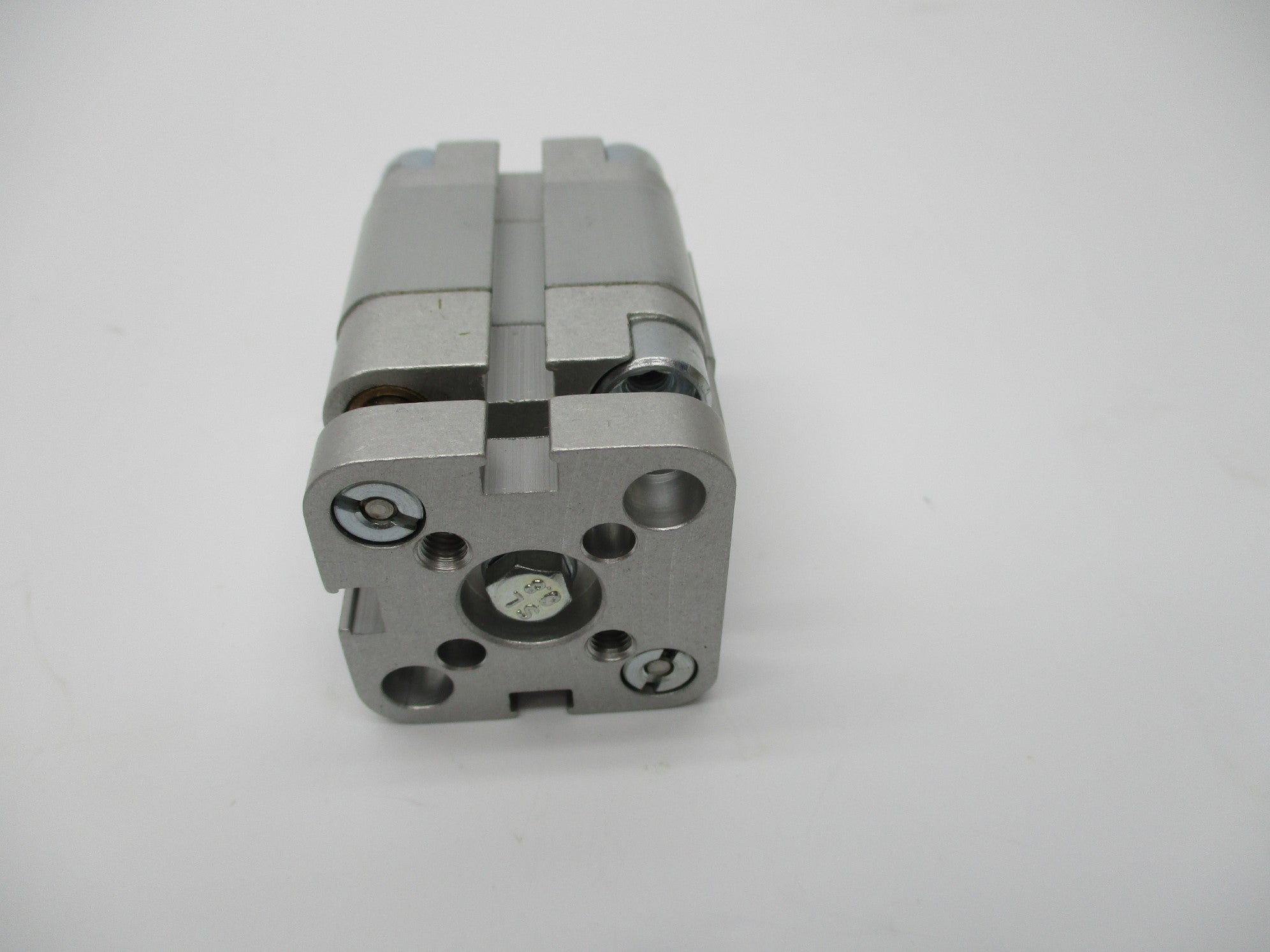 FESTO ADVUL-25-10-P-A NSNP