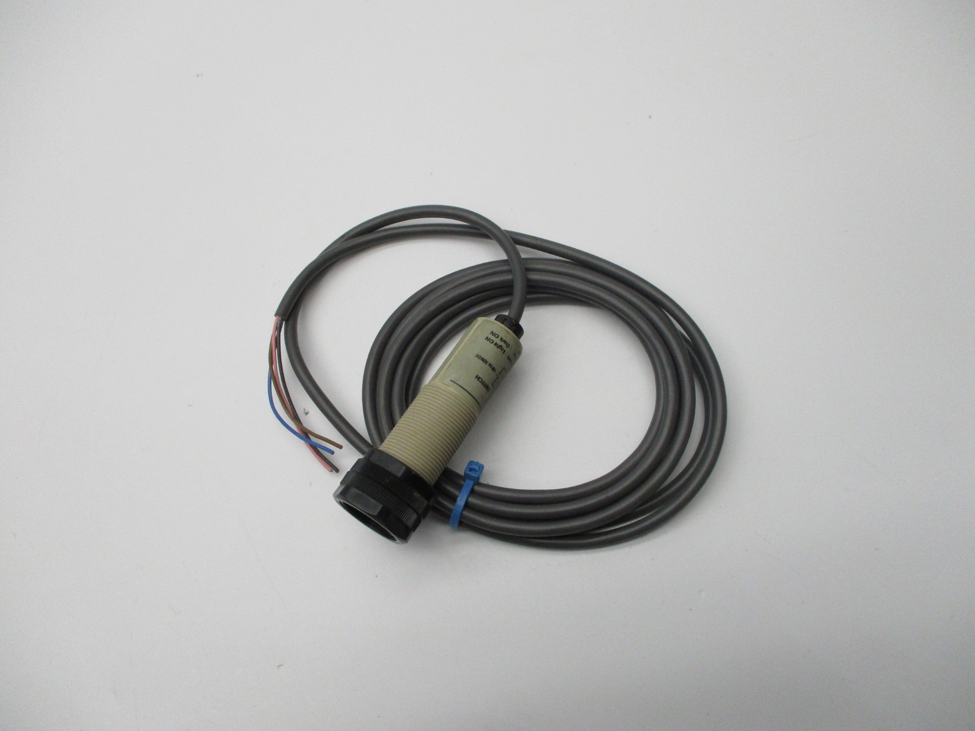 OMRON E3F2-7DB4 UNMP