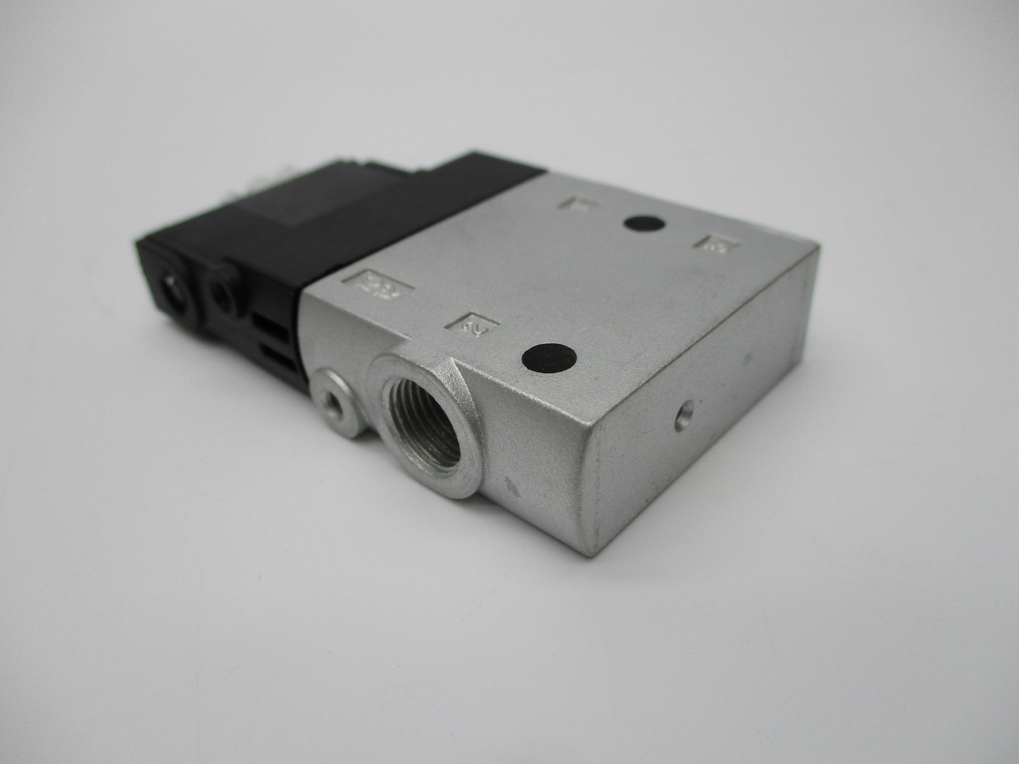 FESTO CPE14-M1BH-3GLS-1/8 NSMP