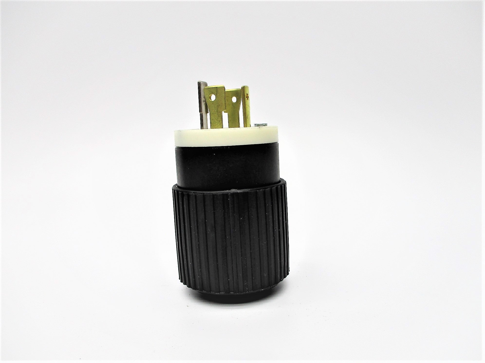 BRYANT L18-20 120/208V 20A (MALE) NSNP