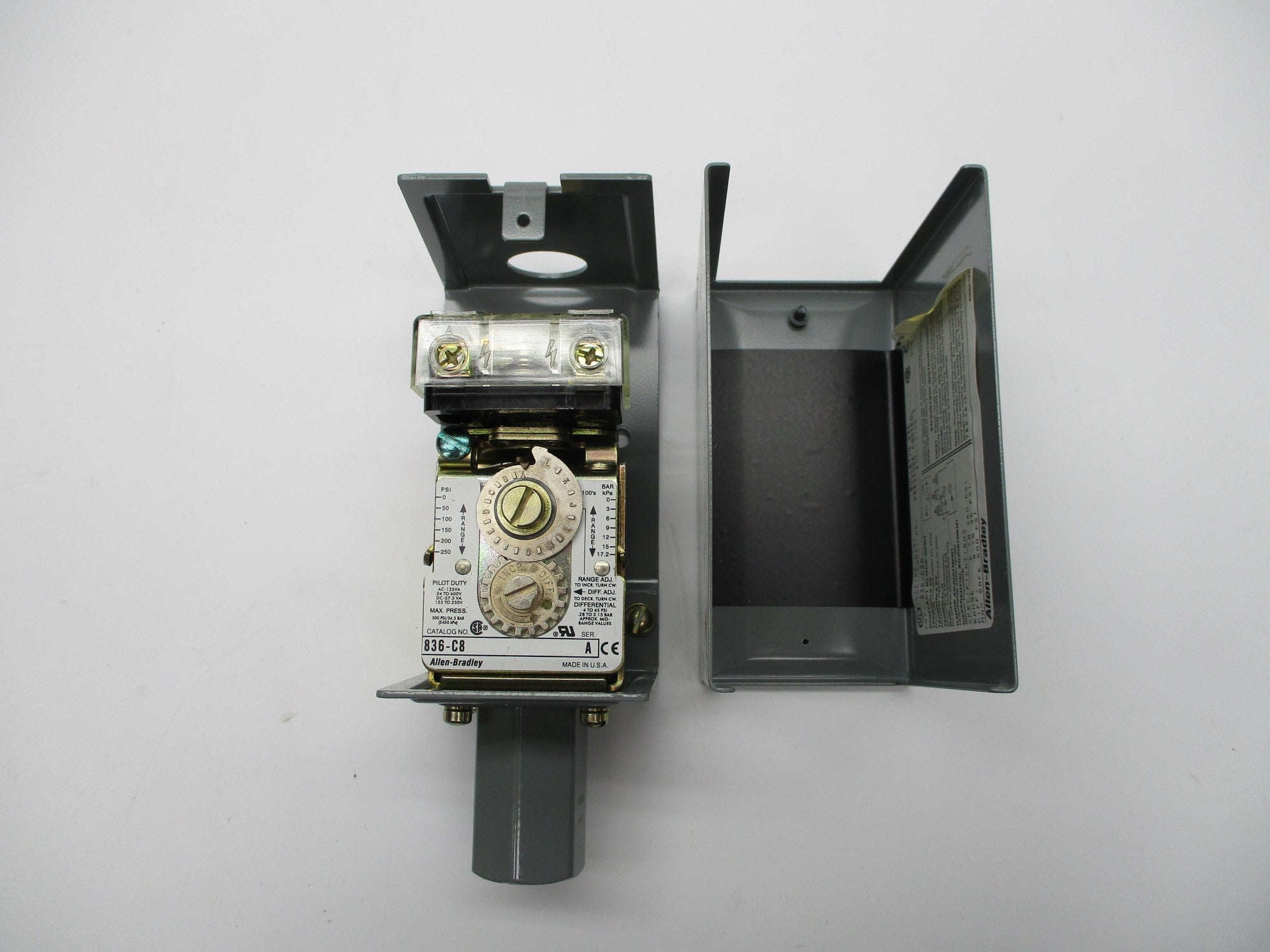 ALLEN BRADLEY 836-C8 SER. A 600V 0-250PSI NSNP