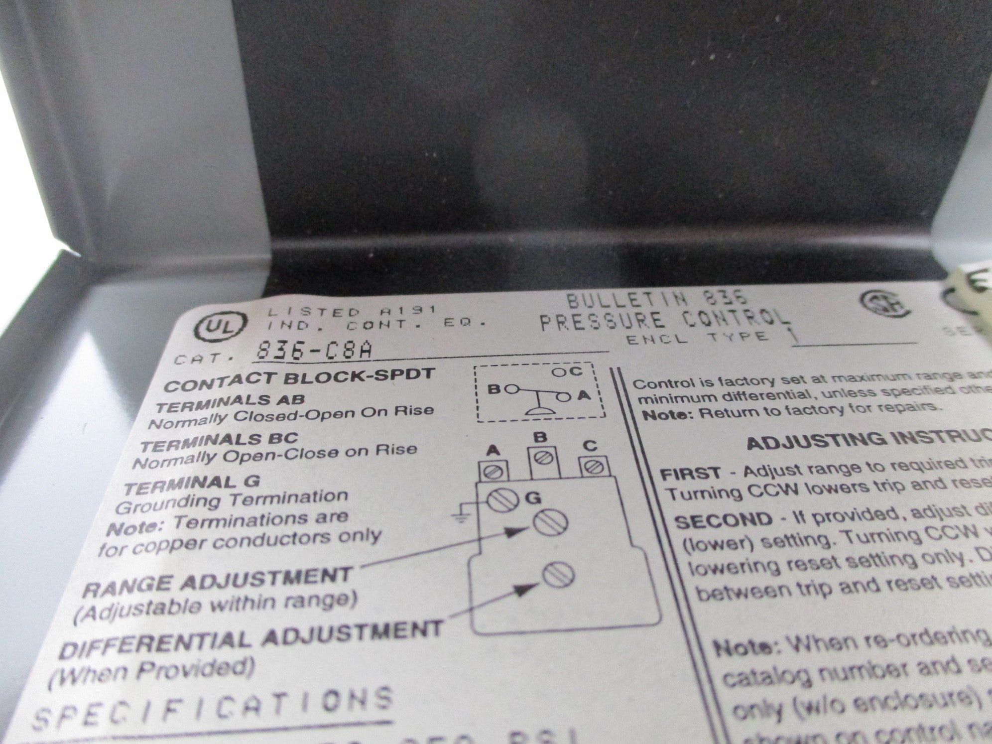 ALLEN BRADLEY 836-C8 SER. A 600V 0-250PSI NSNP