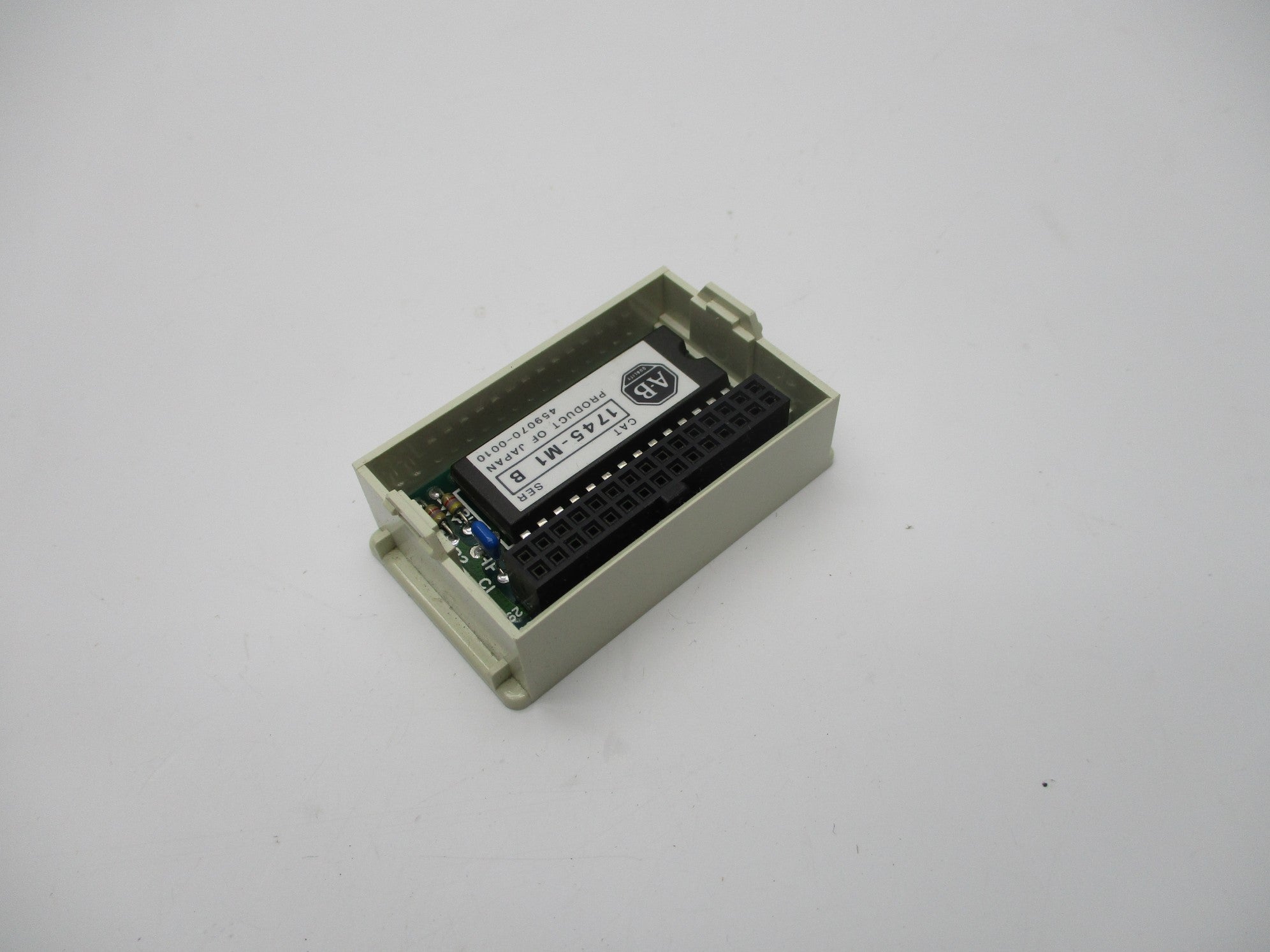 ALLEN BRADLEY 1745-M1 SER. B NSNP