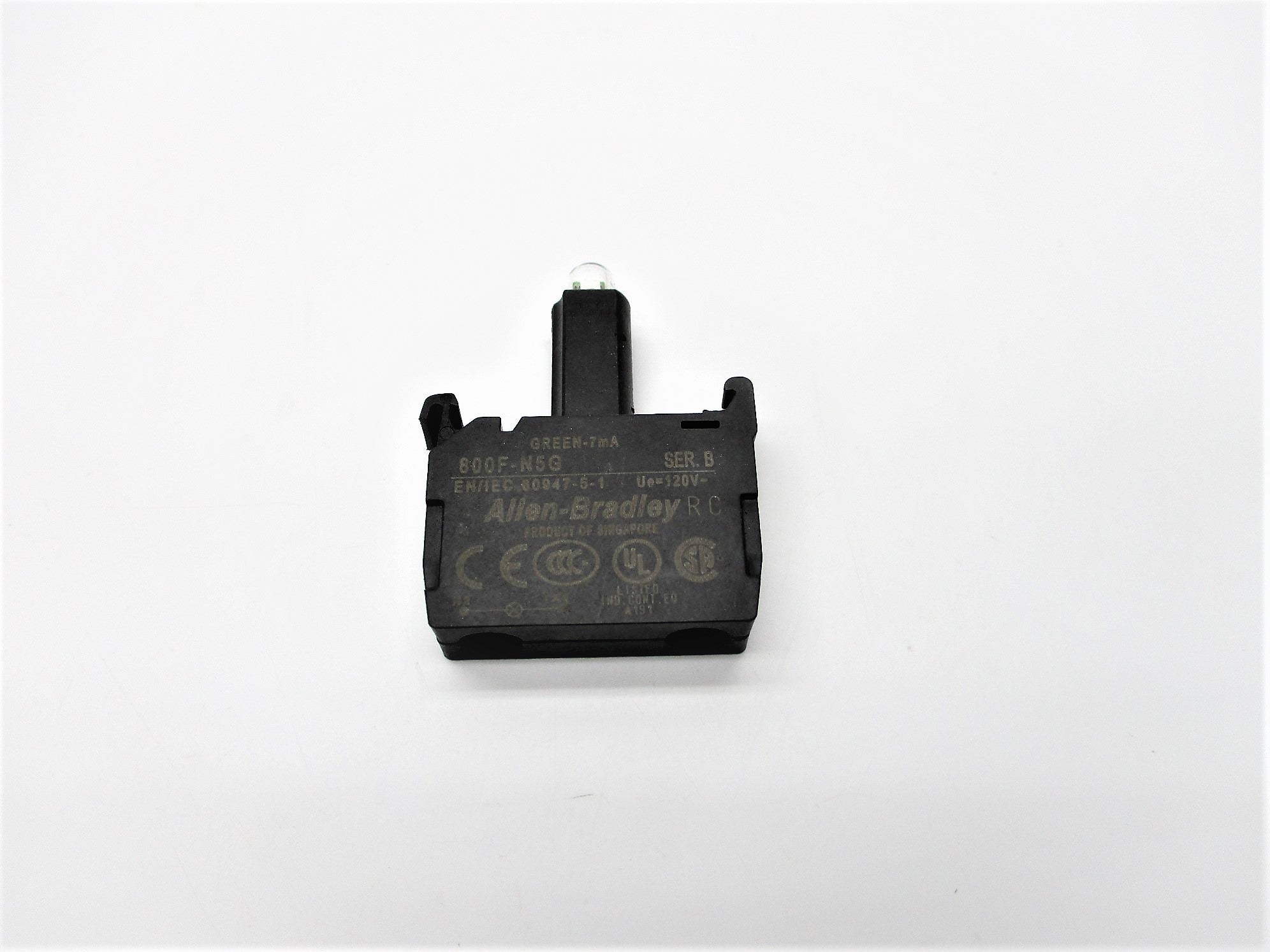 ALLEN BRADLEY 800F-N5G SER. B 120V NSNP