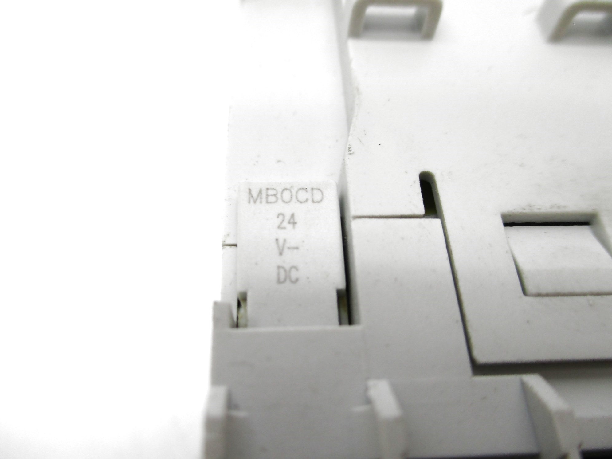 GENERAL ELECTRIC MCRC040AT 24V NSNP