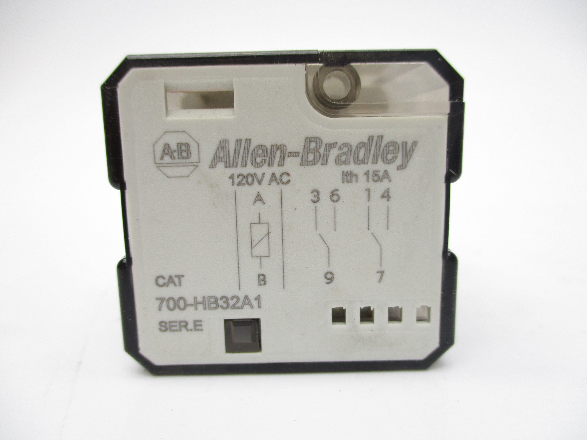 INDUSTRIAL SPARE PART 700-HB32A1 SER. E 120VAC 15A NSNP
