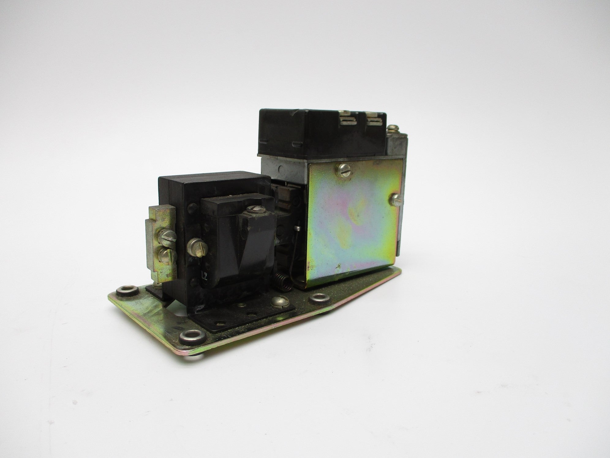 INDUSTRIAL SPARE PART 849A-ZOD24 SER. B 110/120V 60A NSNP