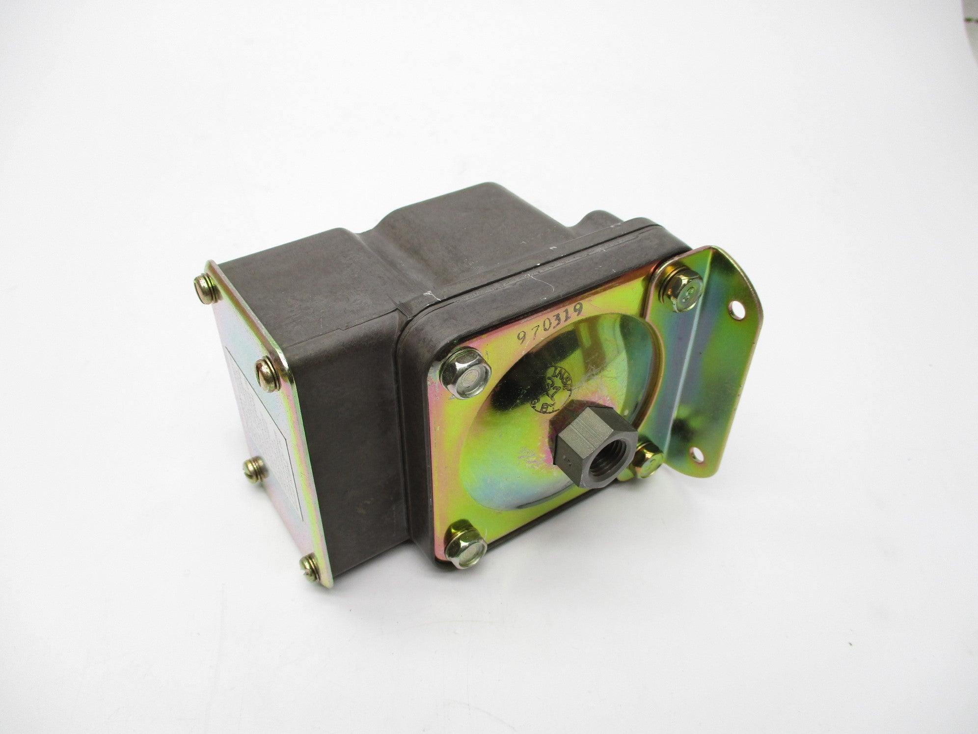 BARKSDALE D2T-A3SS-Q24 NSNP