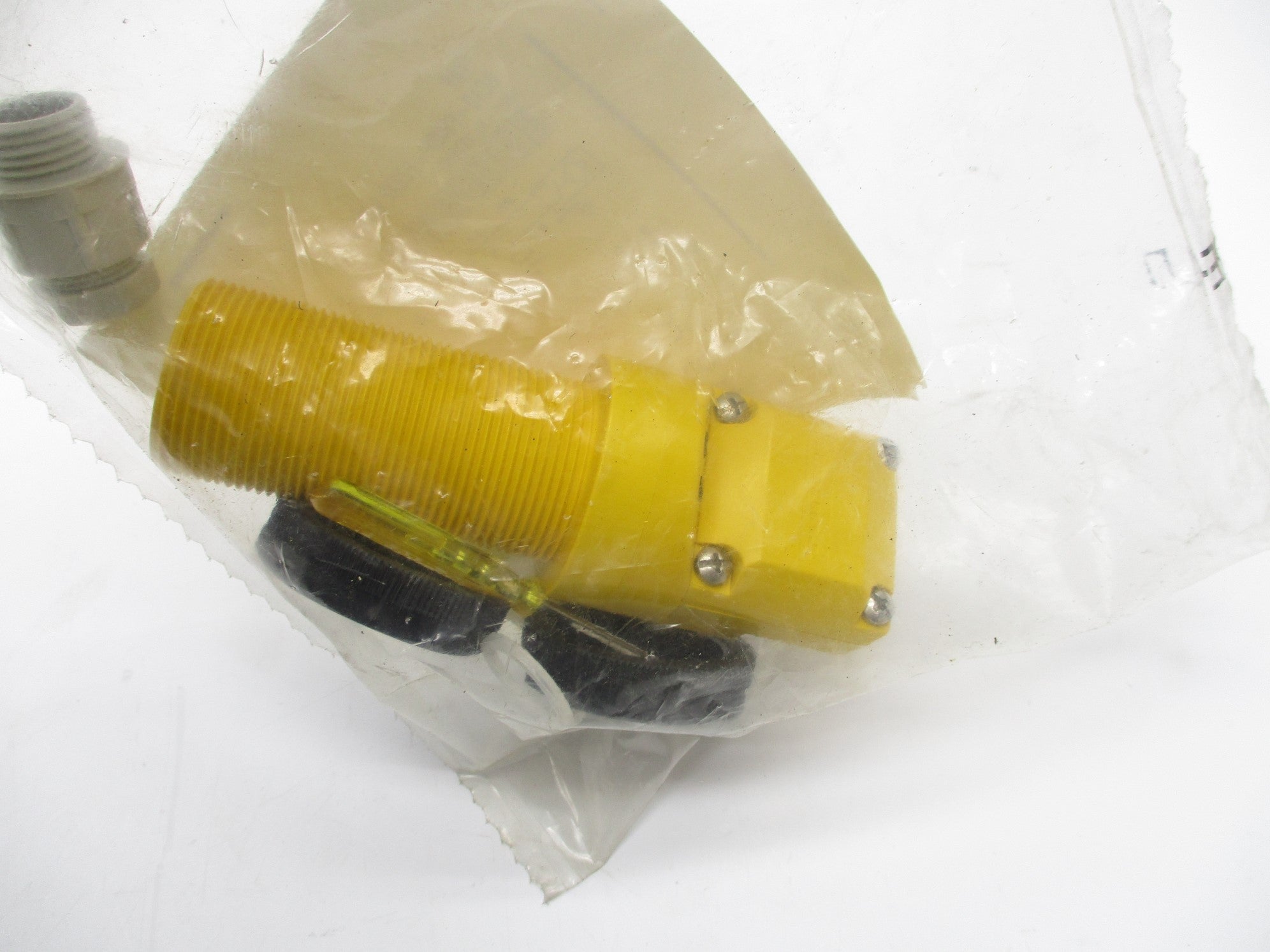 TURCK BC10-P30SR-FZ3X2W/PG9 2310400 20-250VAC NSMP