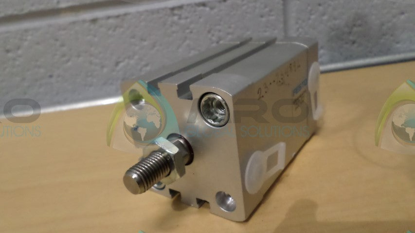 FESTO ADN-40-40-A-P-A *NEW NO BOX*