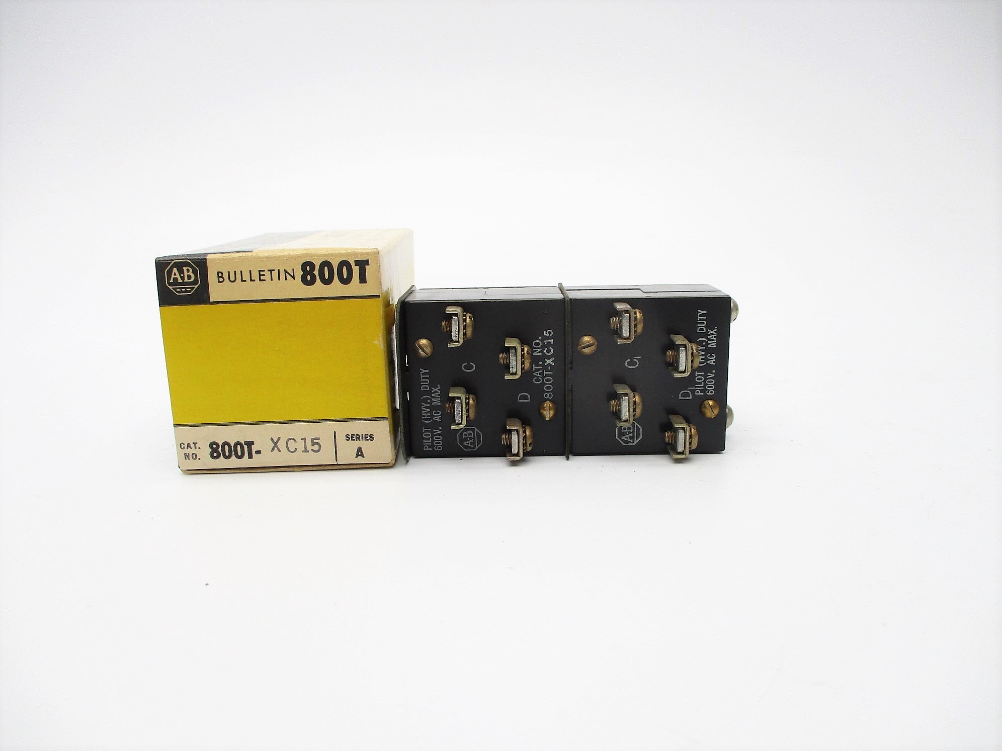 INDUSTRIAL SPARE PART 800T-XC15 SER. A 600VAC (BK/YL) NSMP