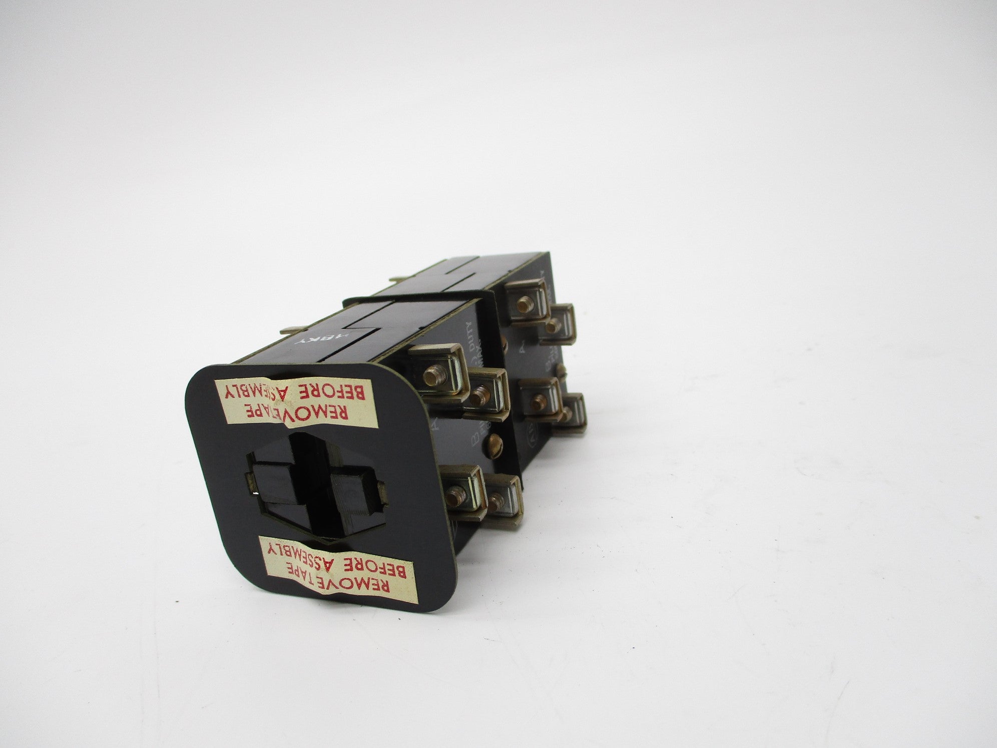 INDUSTRIAL SPARE PART 800T-XC15 SER. A 600VAC (BK/YL) NSMP