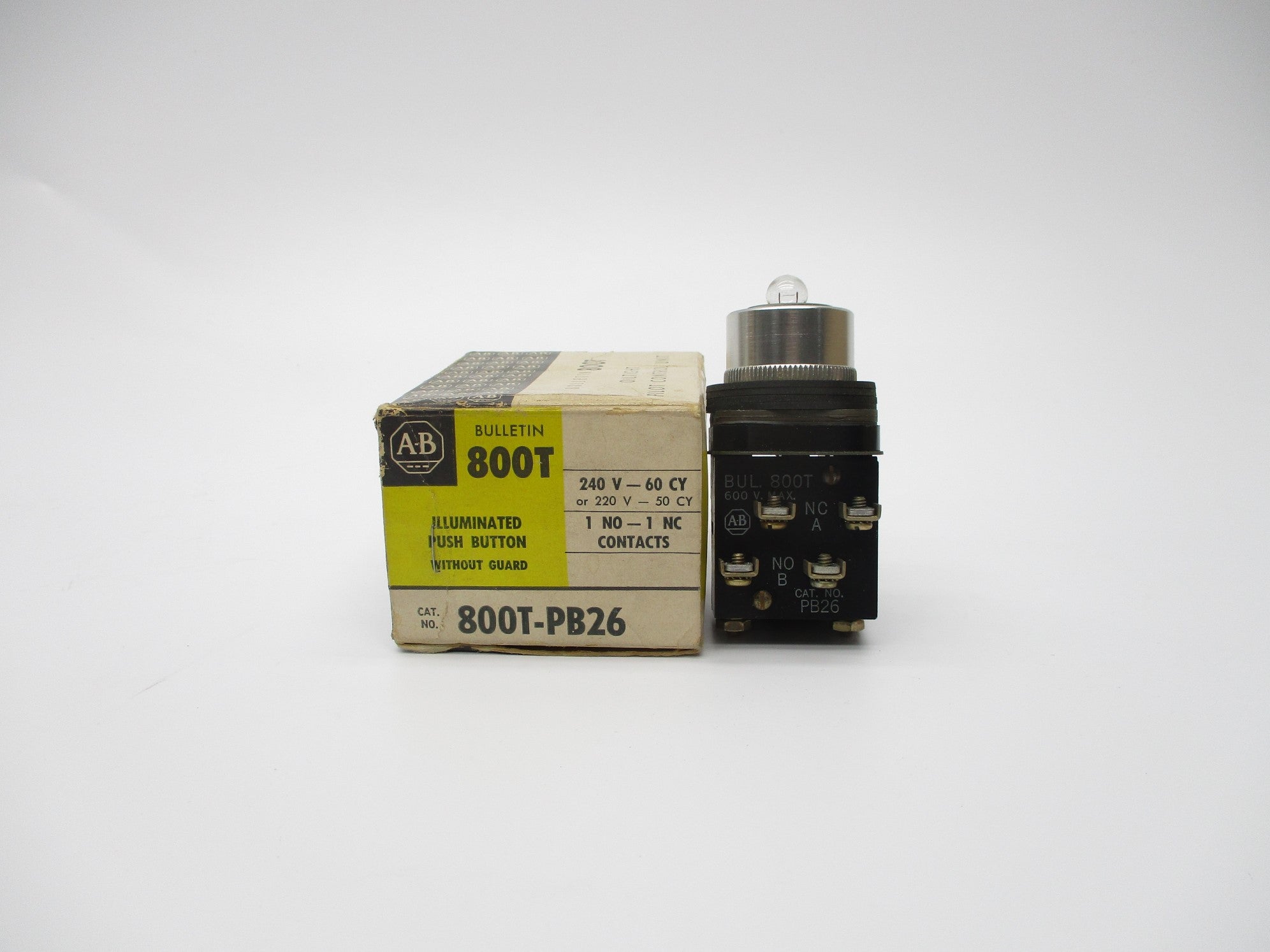 ALLEN BRADLEY 800T-PB26 (BK/YL) NSMP