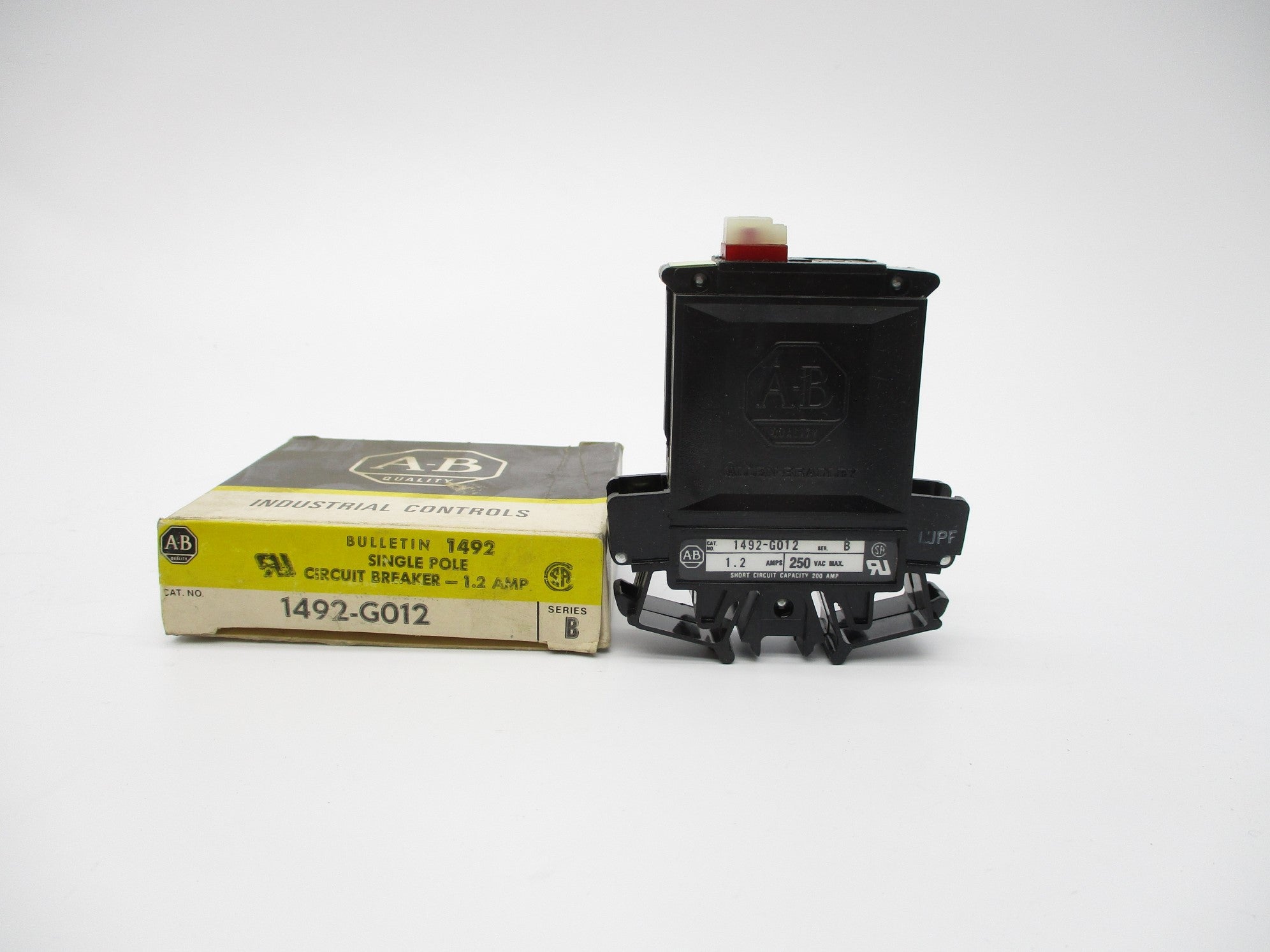 ALLEN BRADLEY 1492-G012 SER. B 250VAC 1.2A NSMP