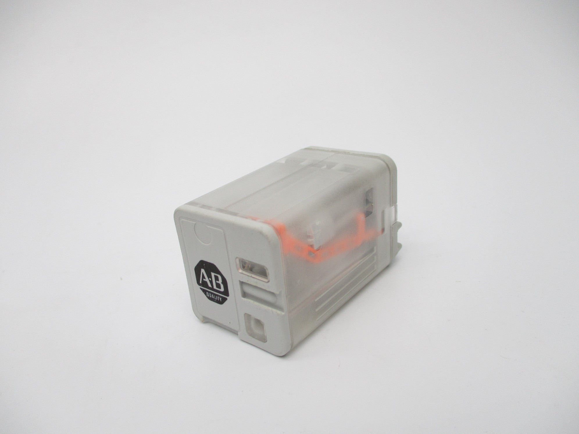 ALLEN BRADLEY 700-HB32Z24 SER. A 10A 24V (BK/BL) NSMP