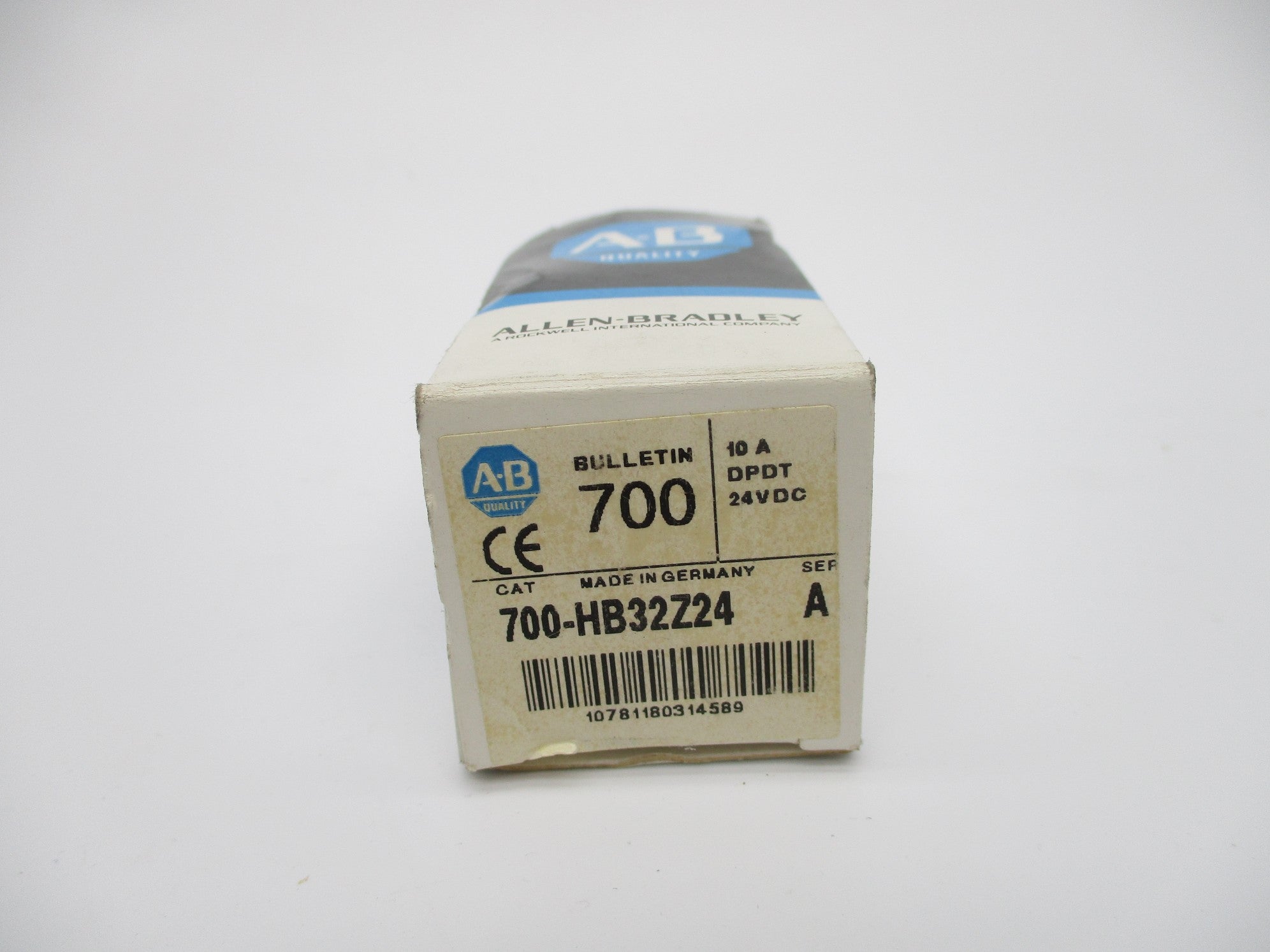 ALLEN BRADLEY 700-HB32Z24 SER. A 10A 24V (BK/BL) NSMP