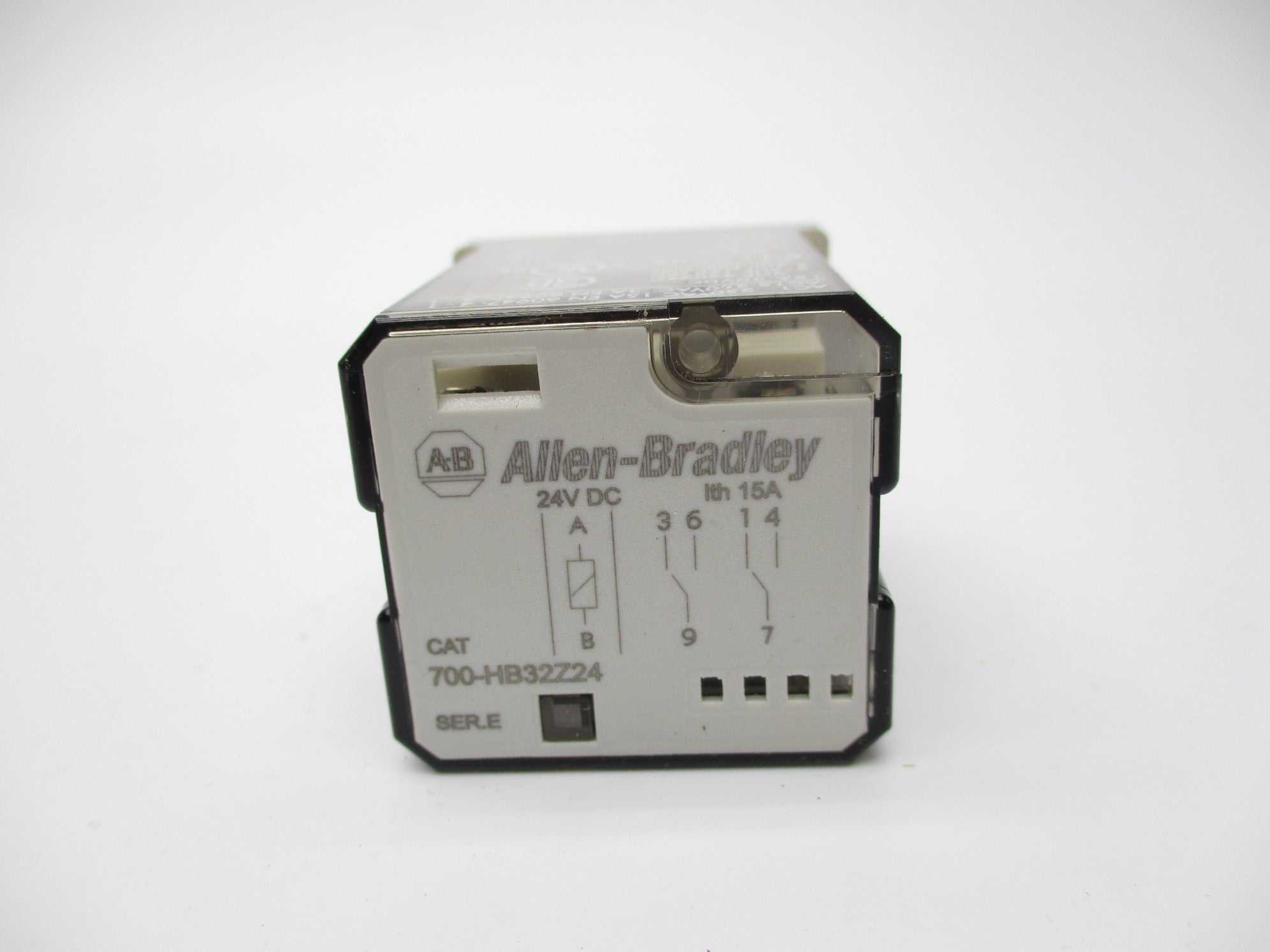 ALLEN BRADLEY 700-HB32Z24 SER. E 15A 24V NSNP