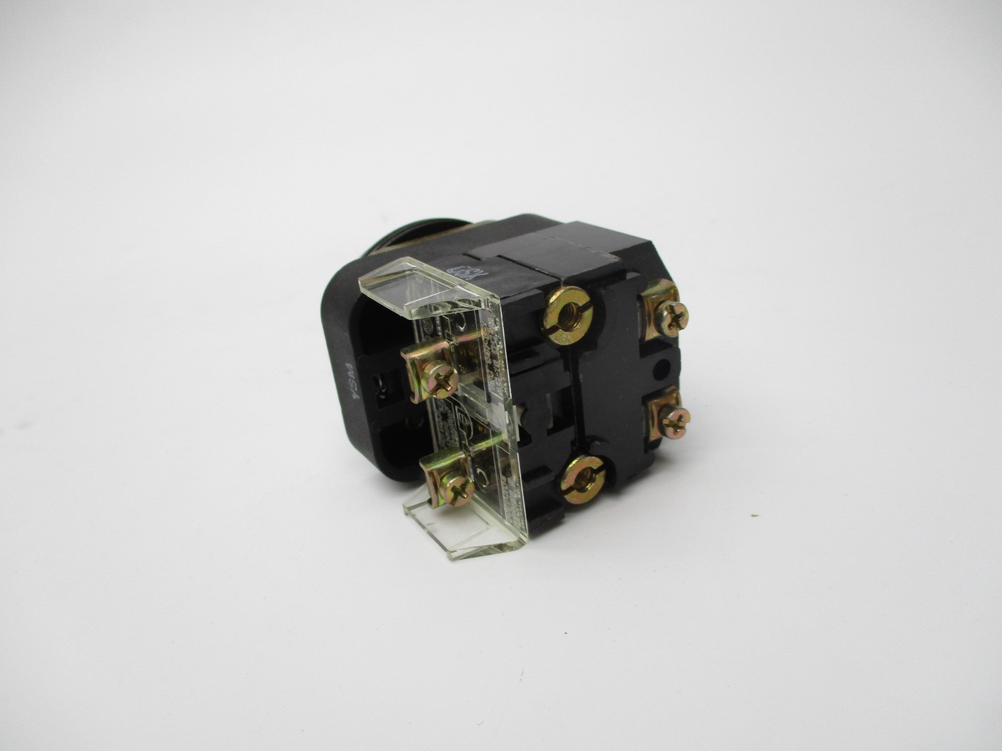 INDUSTRIAL SPARE PART 800T-FXP16AD4 SER. T (WH) (AS PICTURED) NSMP