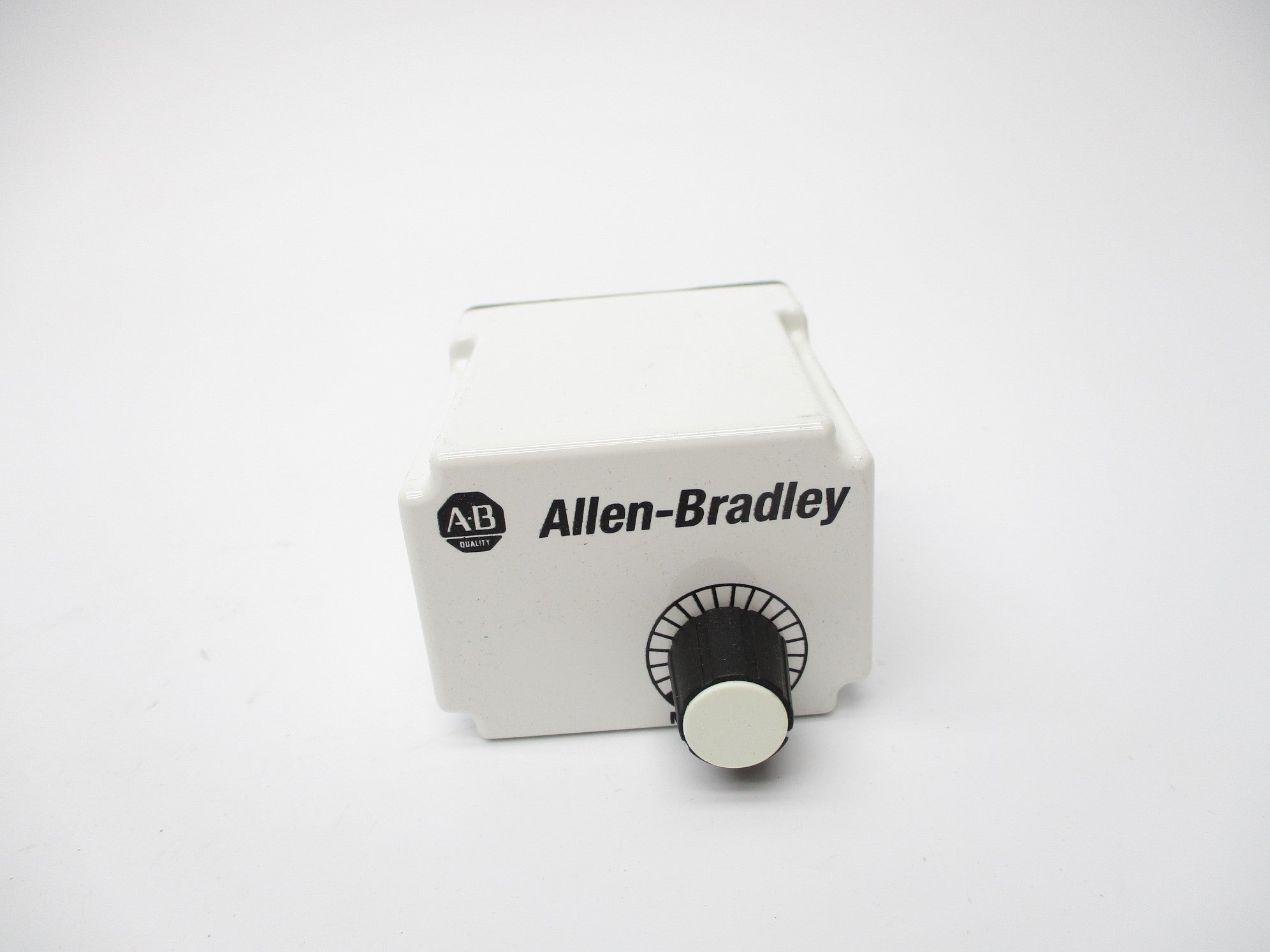 INDUSTRIAL SPARE PART 700-HT12AU24 SER. B 24VAC (WH) NSMP