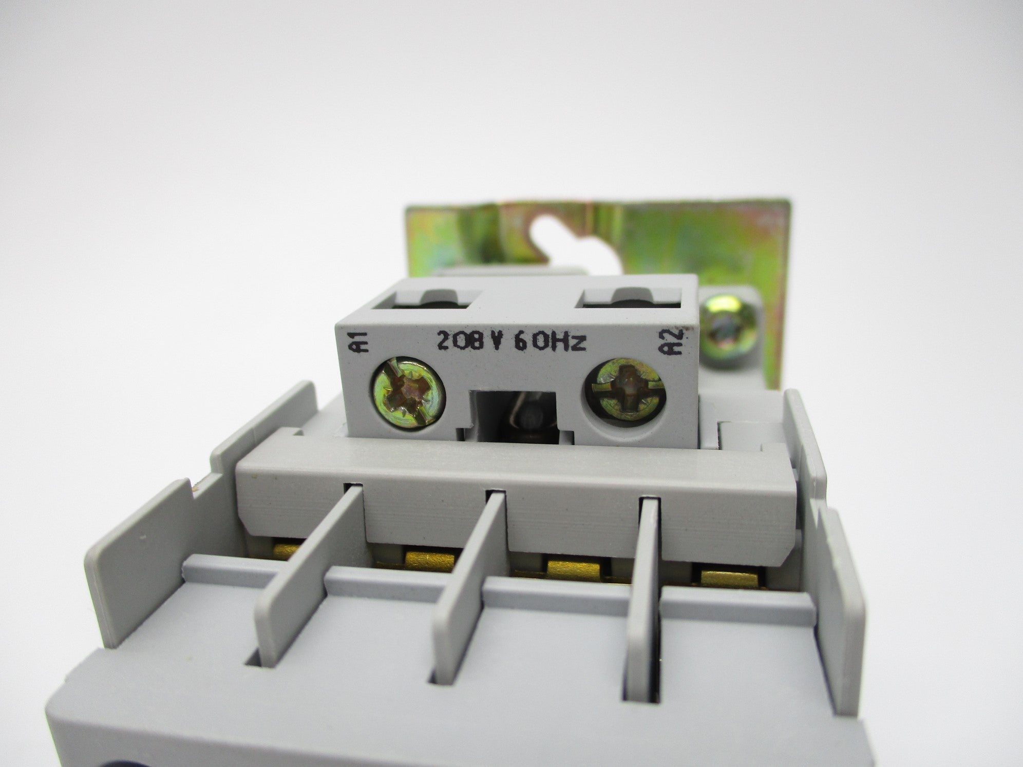 INDUSTRIAL SPARE PART 500-TOH93 SER. D (BR/WH) 208V NSMP