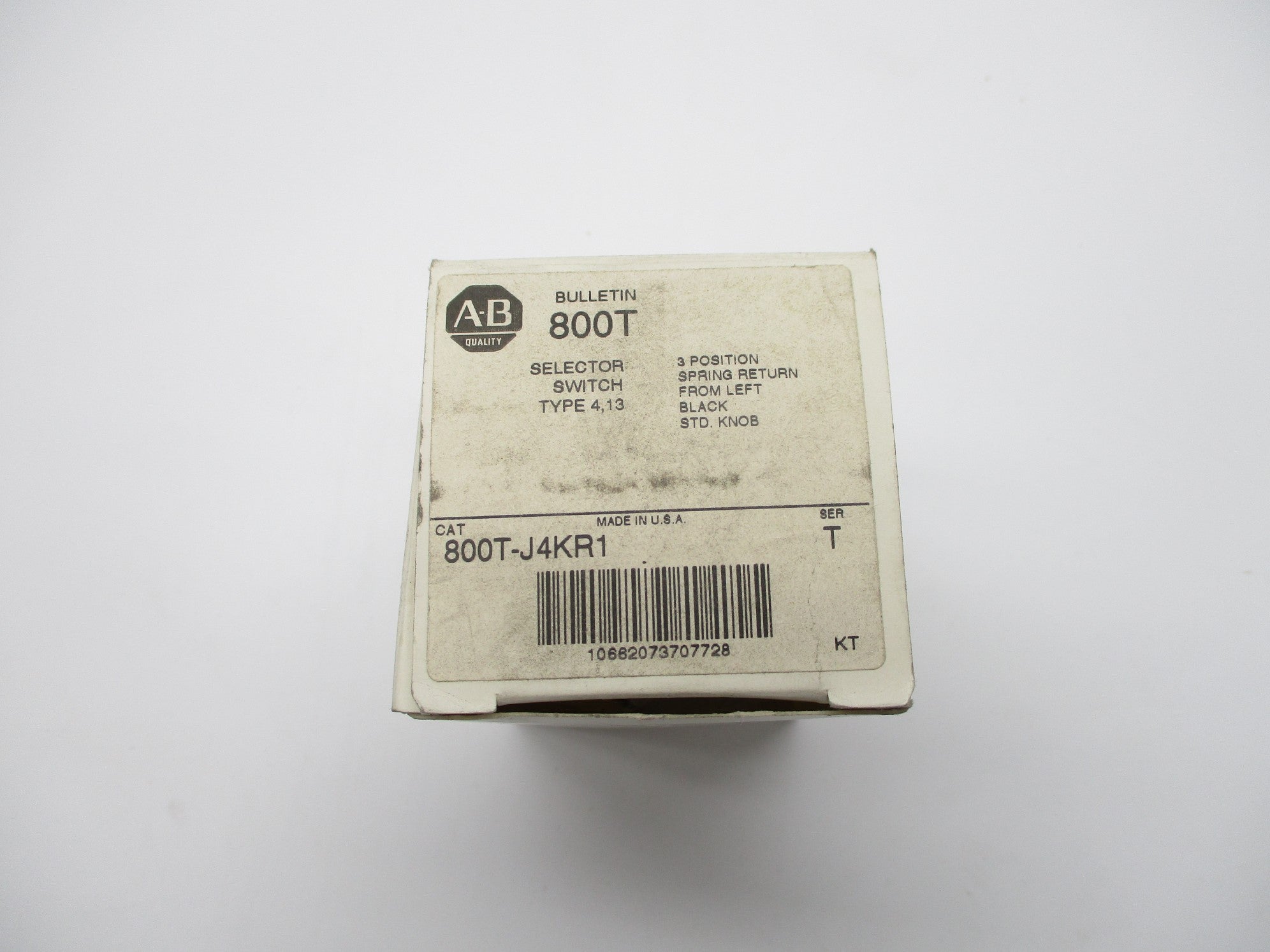 ALLEN BRADLEY 800T-J4KR1 SER. T (WH) NSMP