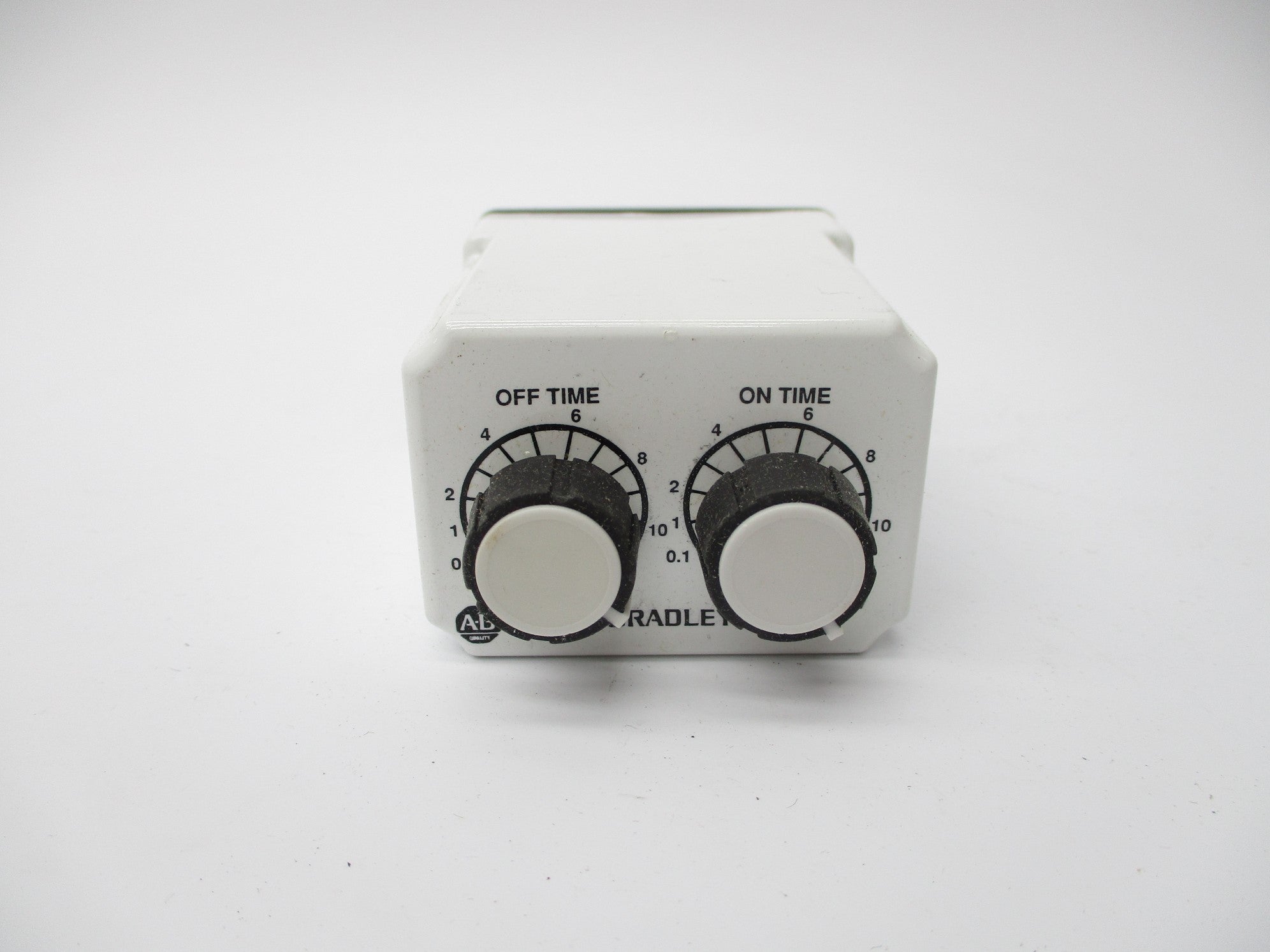 INDUSTRIAL SPARE PART 700-HV32AZ24 SER. A 24V (BK/YL) NSMP