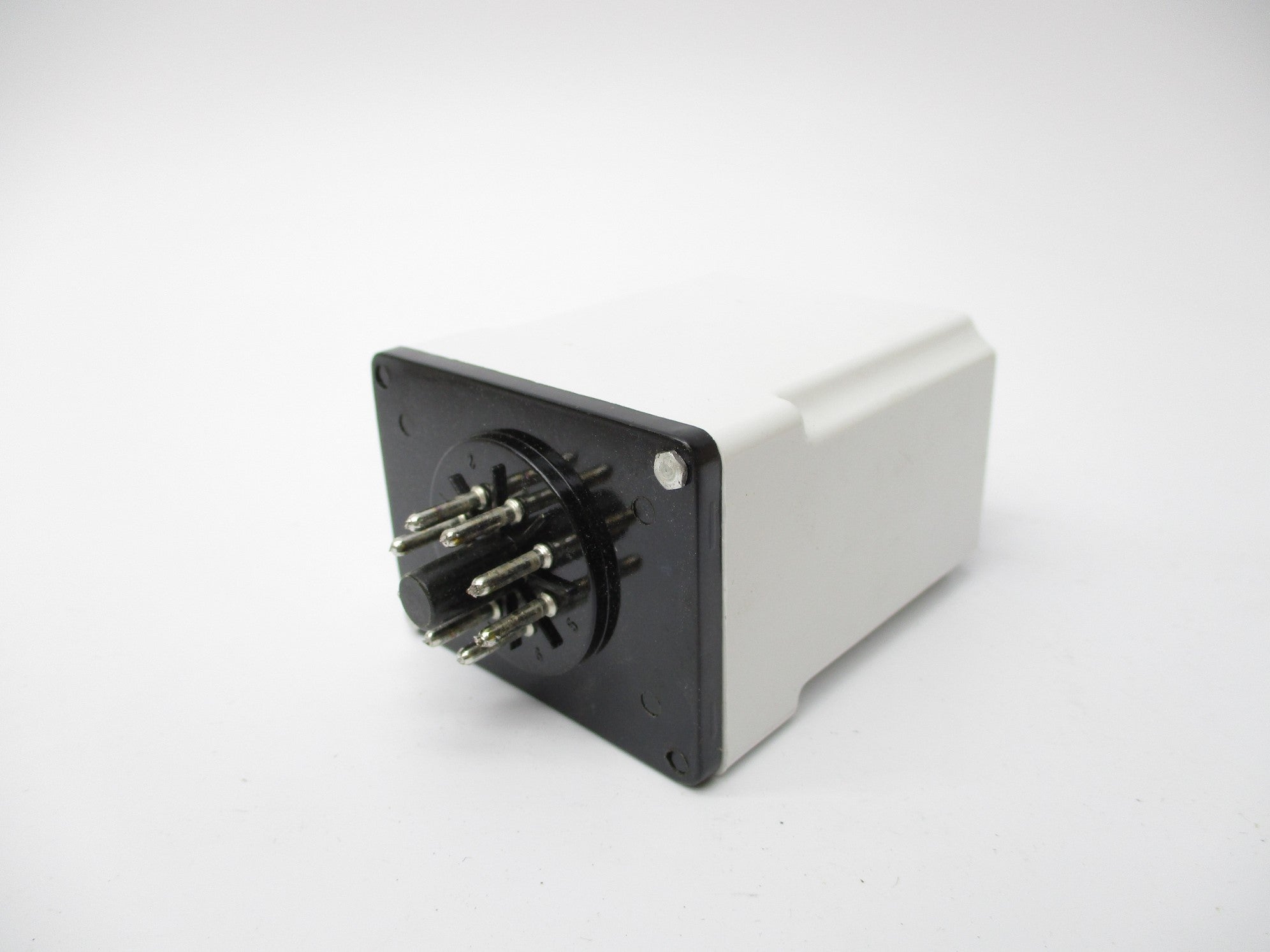 INDUSTRIAL SPARE PART 700-HV32AZ24 SER. A 24V (BK/YL) NSMP