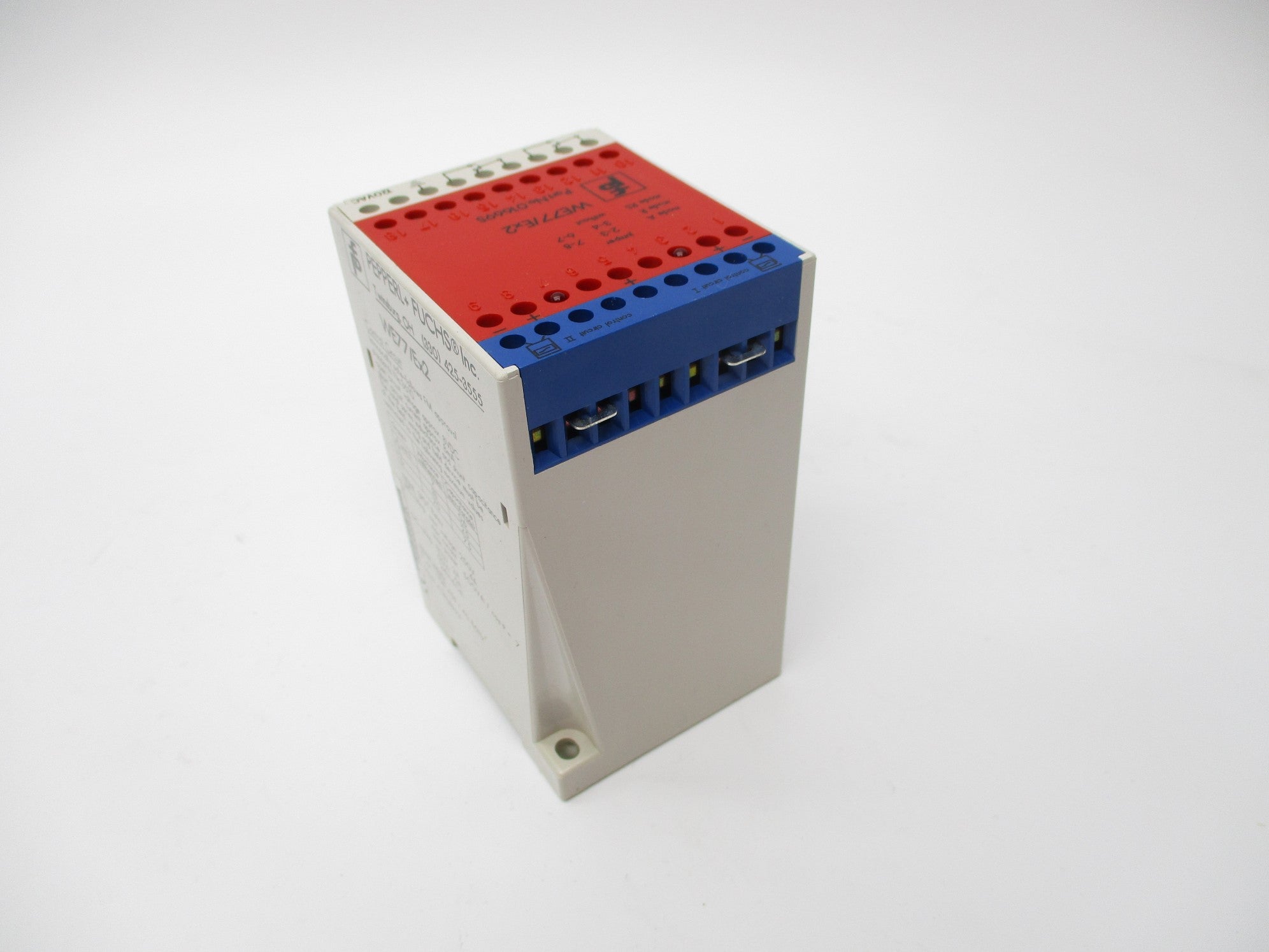 PEPPERL+FUCHS WE77/EX2 01669S 120VAC 4A UNMP