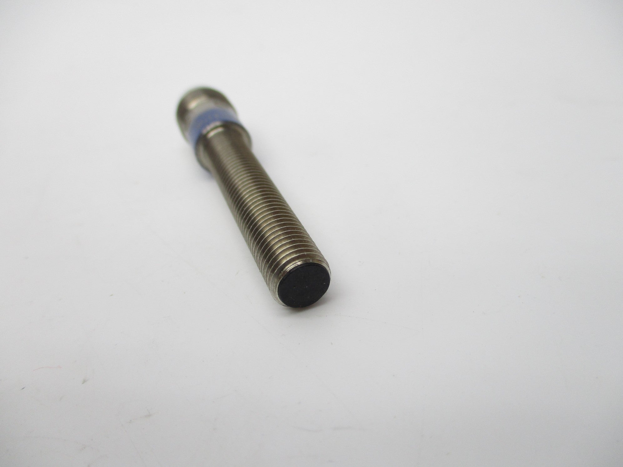 TELEMECANIQUE XS1M08PA370D 12-48V NSNP