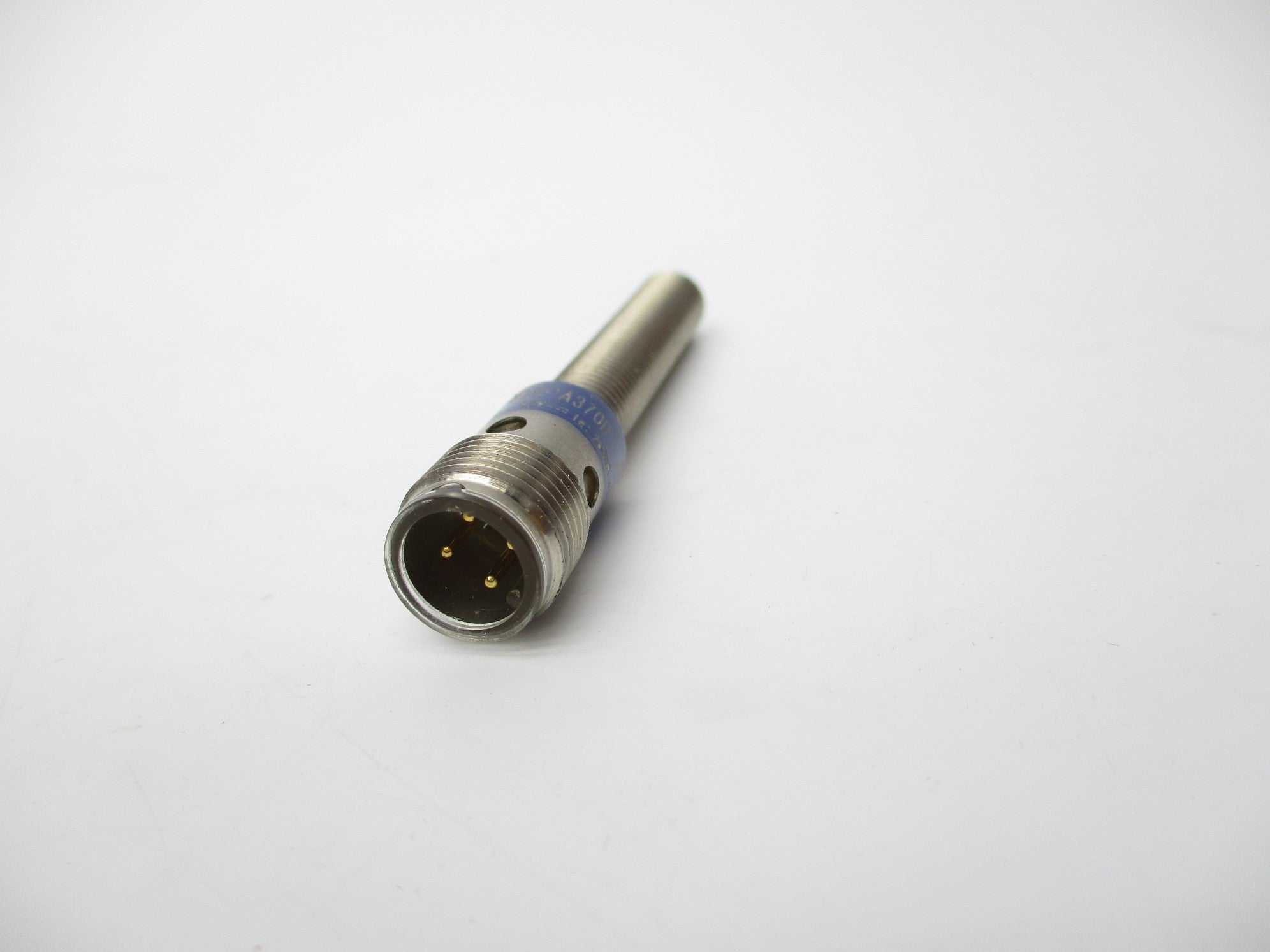 TELEMECANIQUE XS1M08PA370D 12-48V NSNP