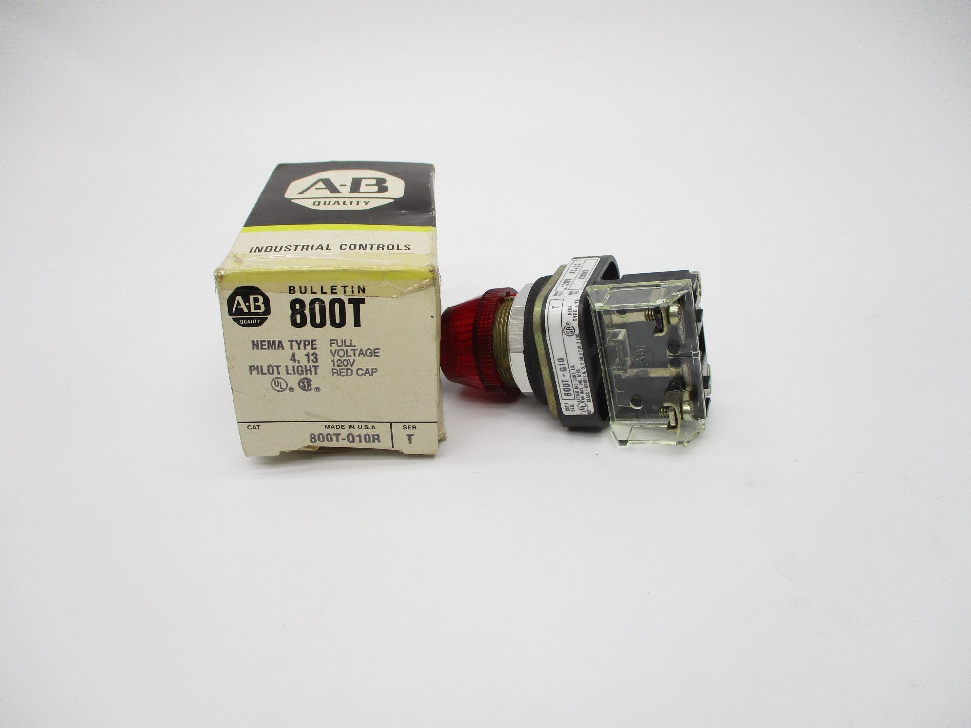 ALLEN BRADLEY 800T-Q10R SER. T (BK/YL) NSMP