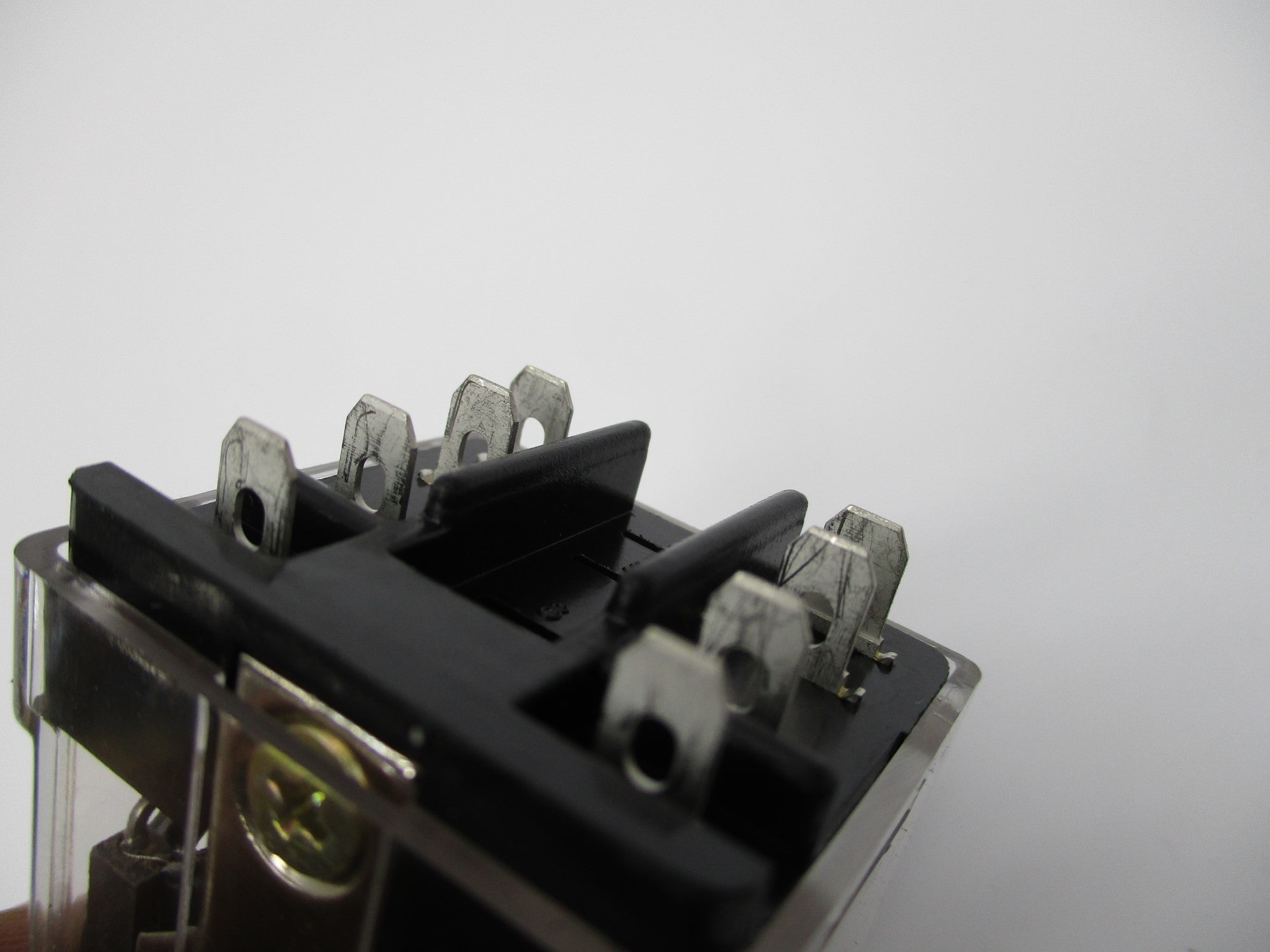 DAYTON 1A487M 13A 24V UNMP