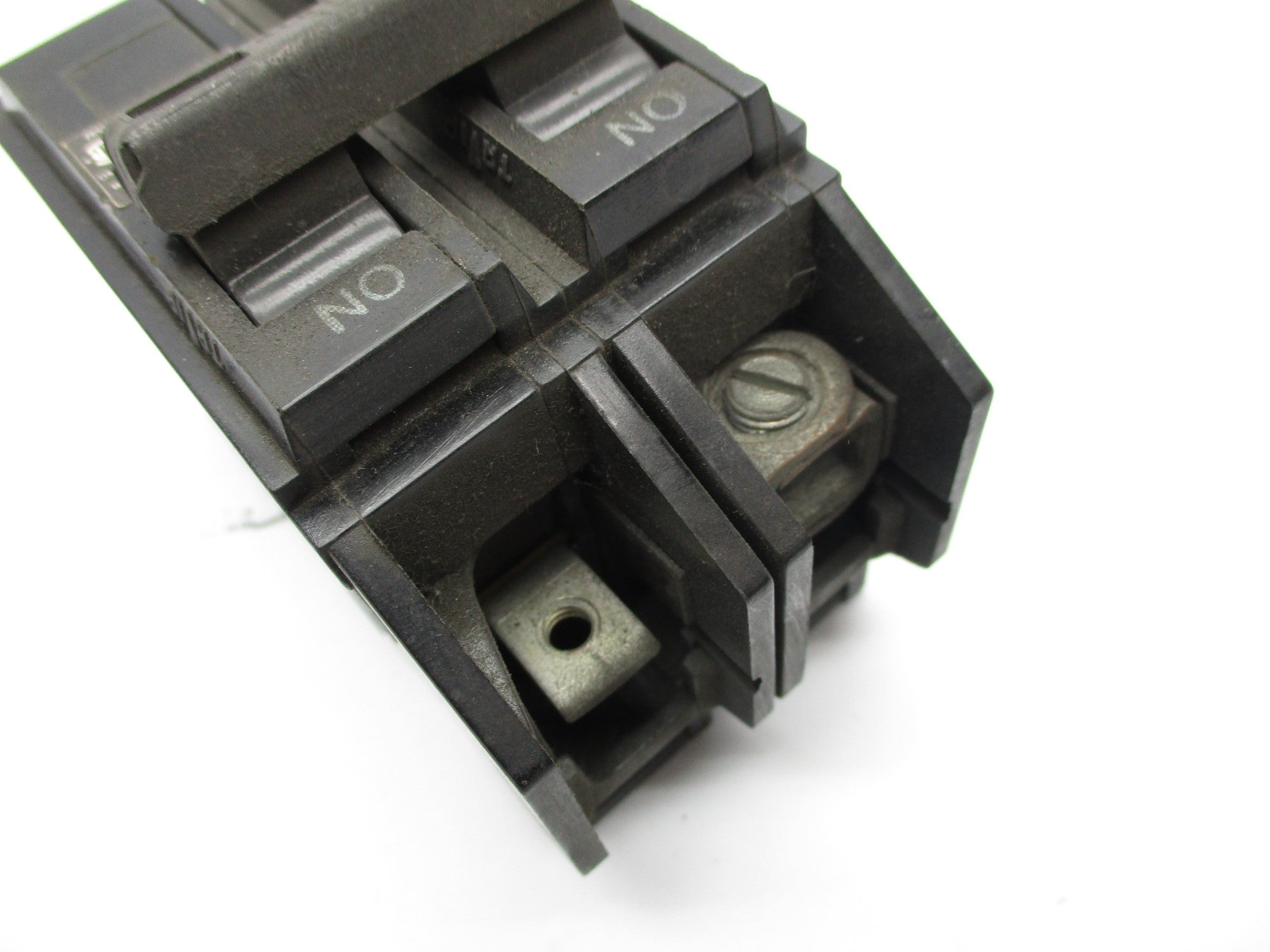 GENERAL ELECTRIC THQC215 15A 120/240V UNMP