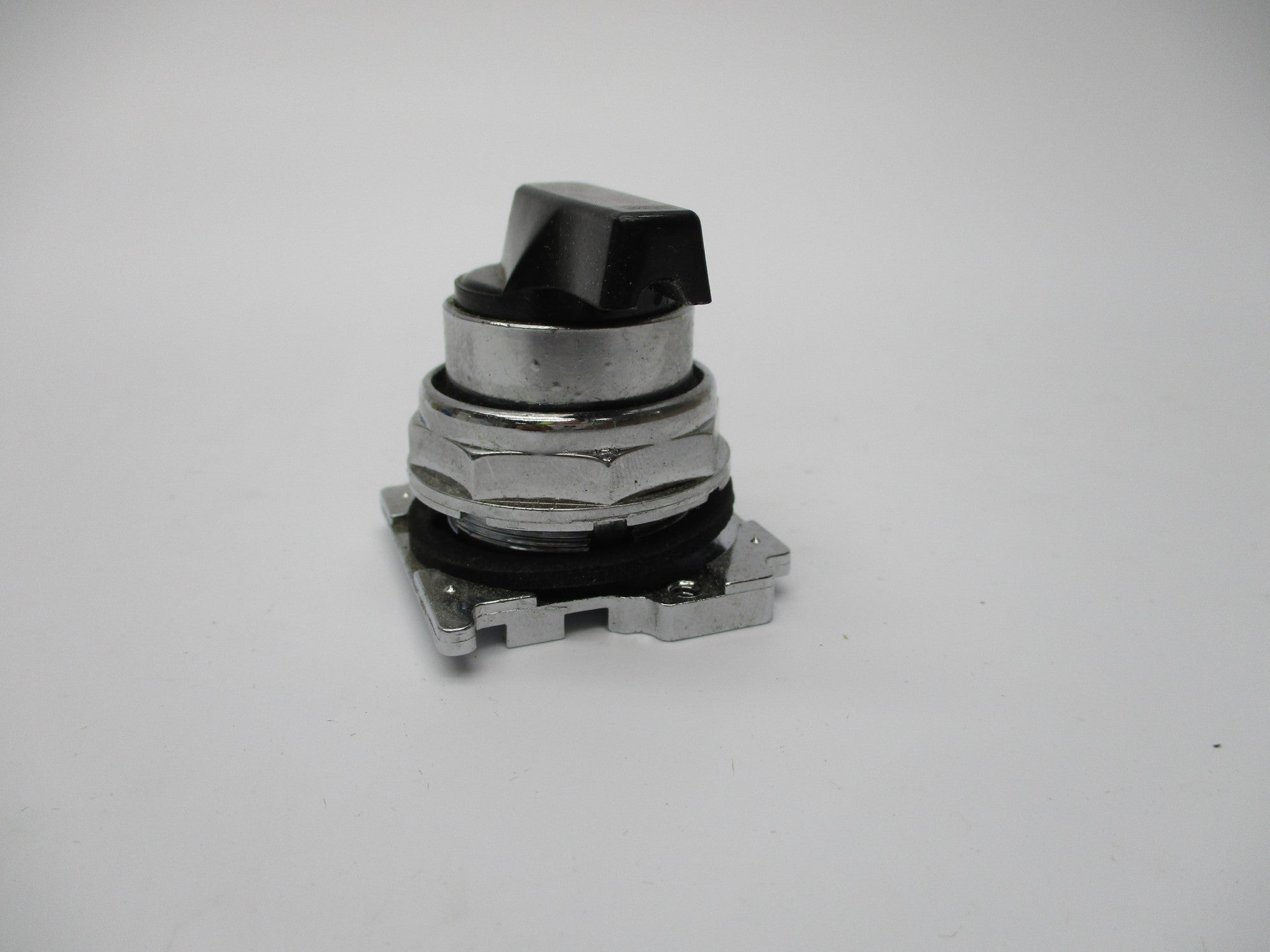 CUTLER HAMMER 10250T3053 SER. A3 NSMP
