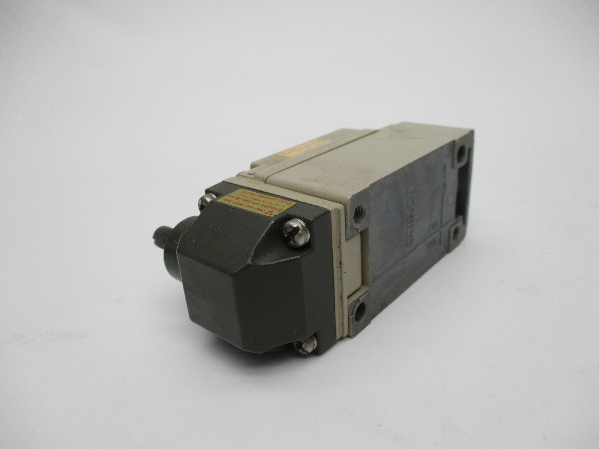 OMRON D4A-1101N UNMP