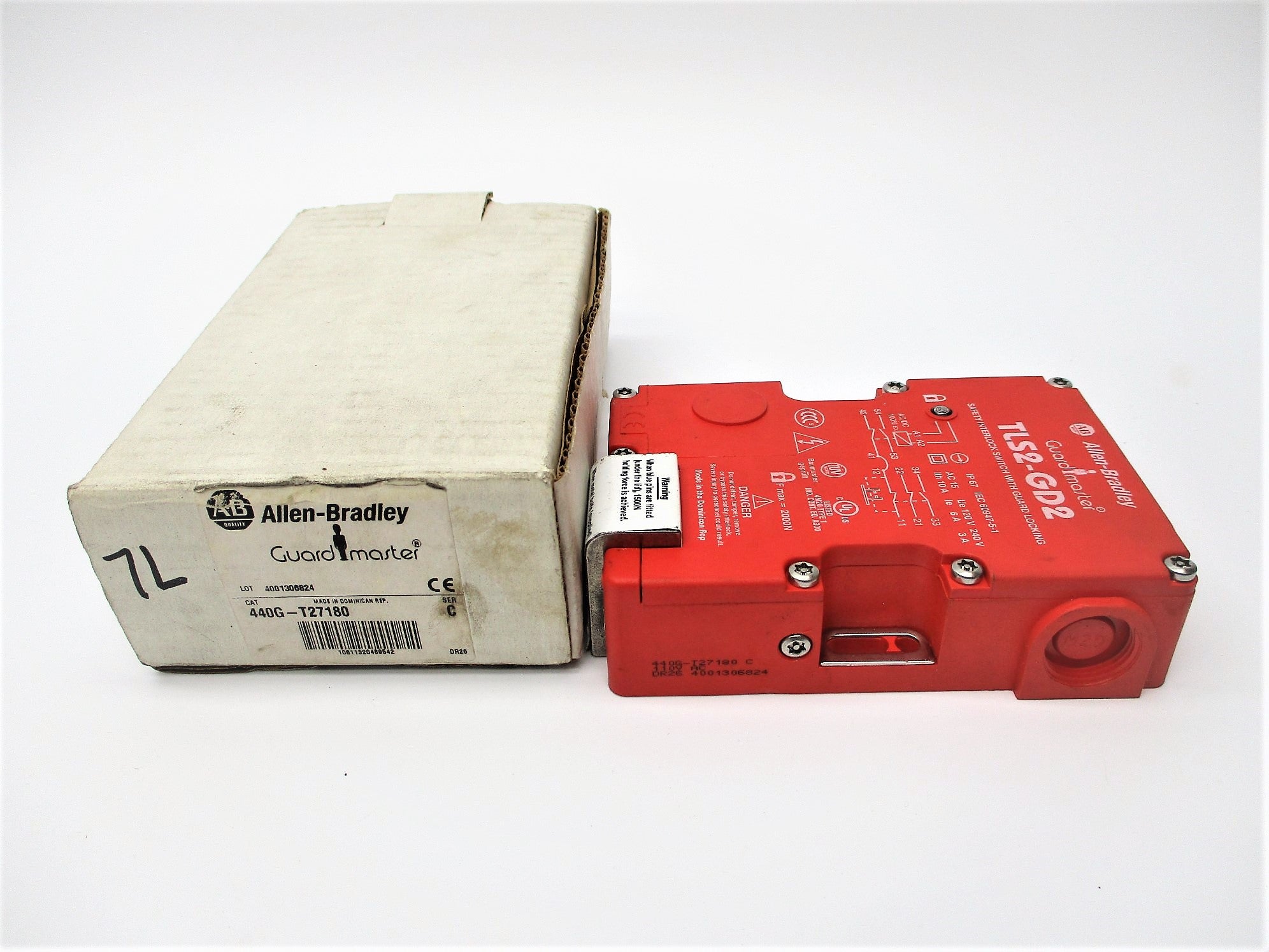 ALLEN BRADLEY 440G-T27180 SER. C (WH) NSMP