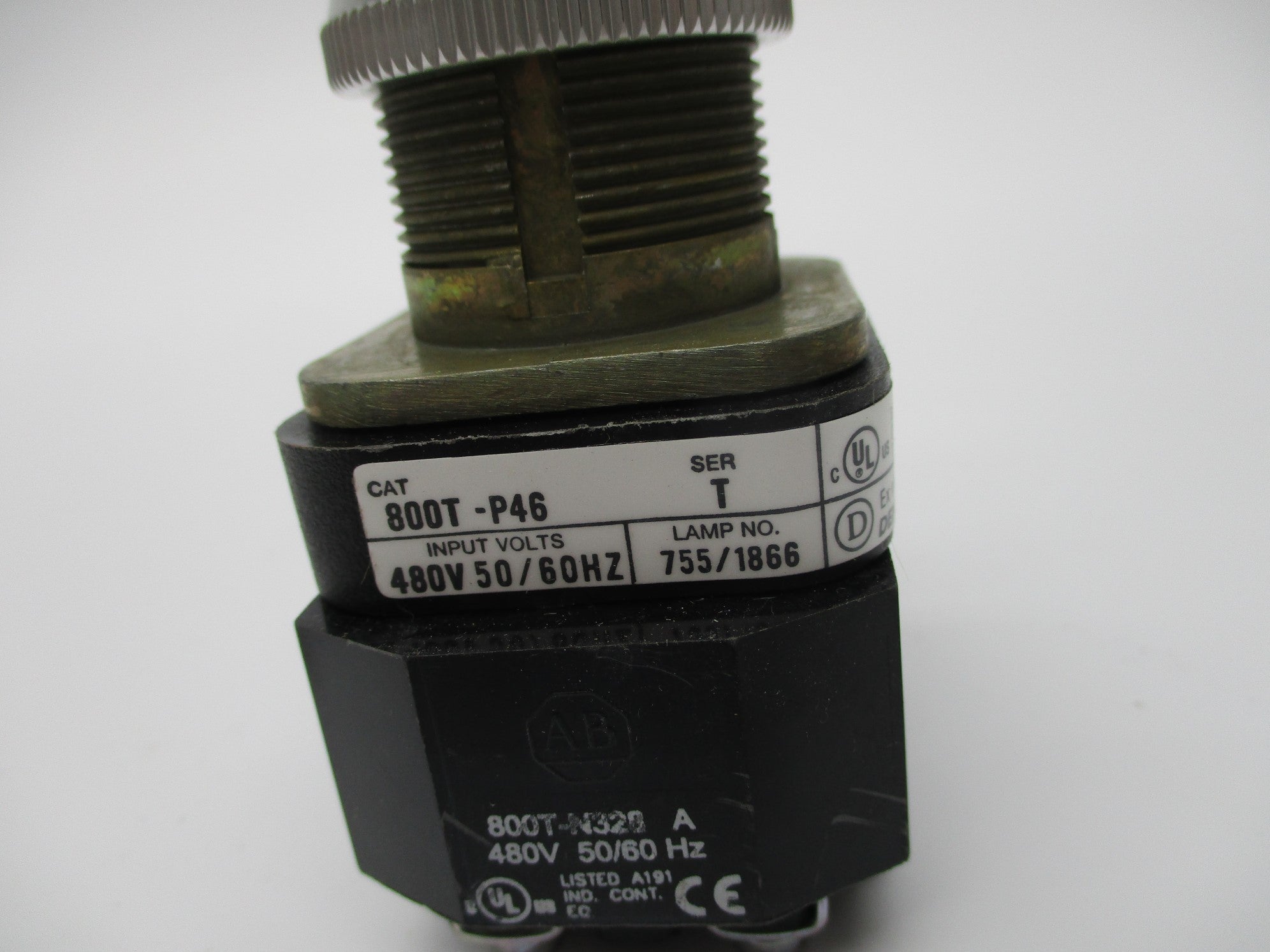 ALLEN BRADLEY 800T-P46 SER. T NSNP