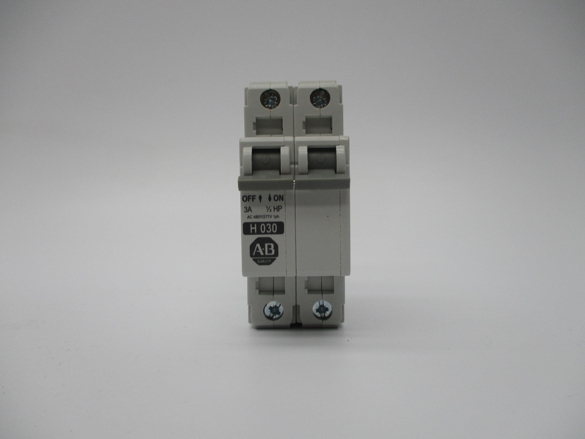 ALLEN BRADLEY 1492-CB2H030 SER. C 3A 277V (WH) NSMP