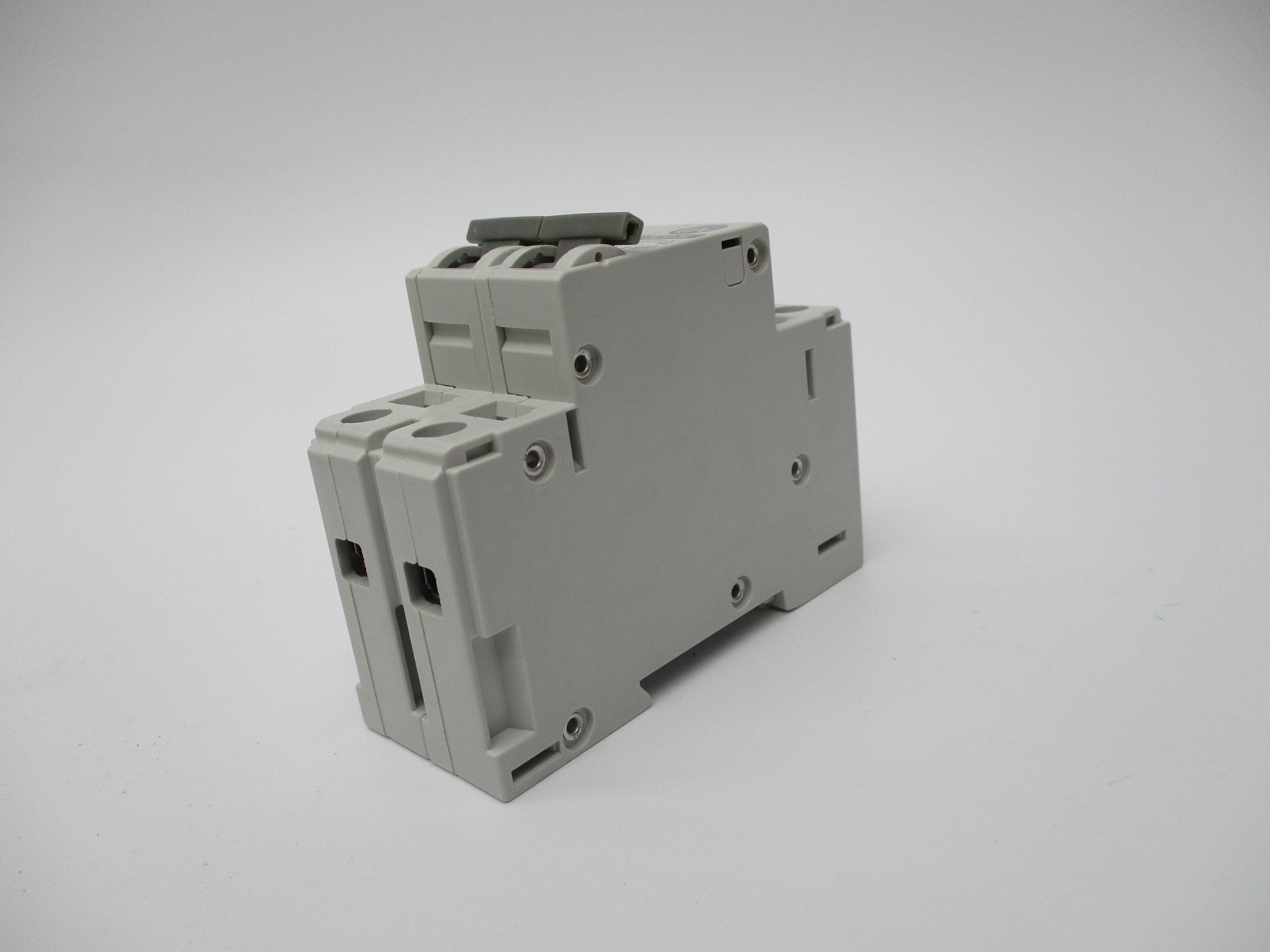 ALLEN BRADLEY 1492-CB2H030 SER. C 3A 277V (WH) NSMP