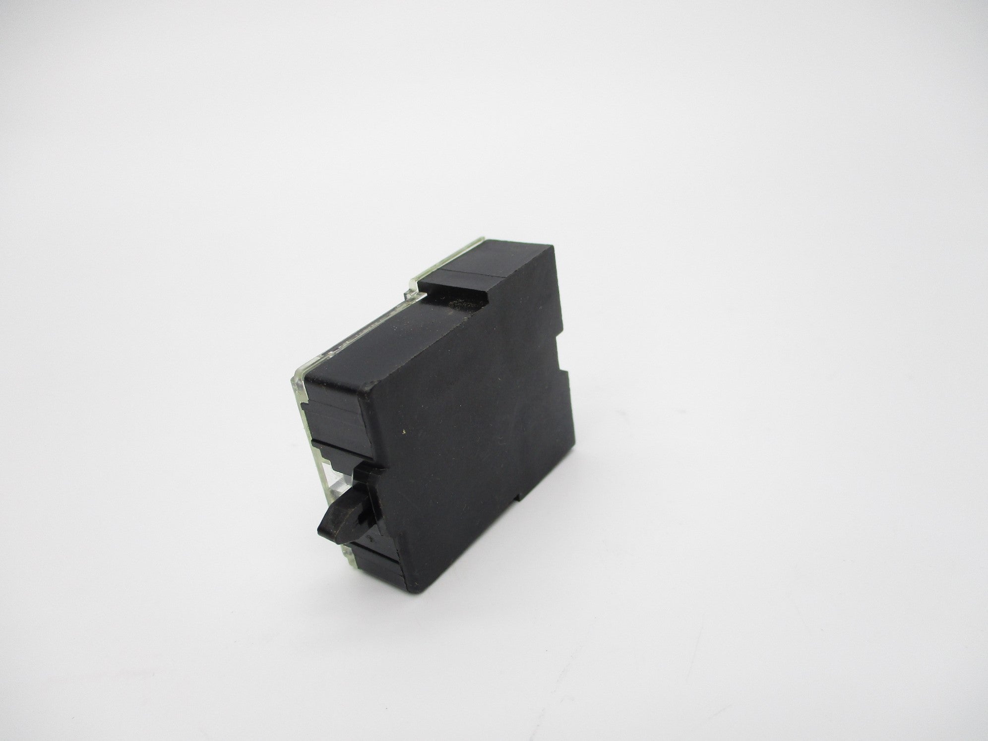 ALLEN BRADLEY 800M-XA SER. B (BK/YL) NSMP