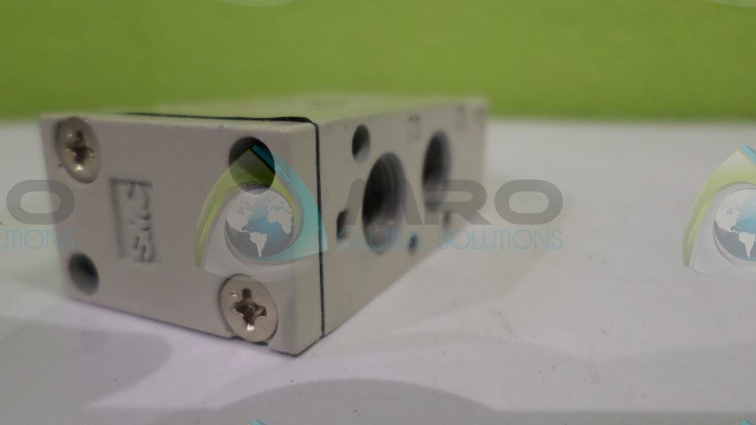 SMC SYJ712M-5MOZ-01F-Q SOLENOID VALVE *NEW NO BOX*