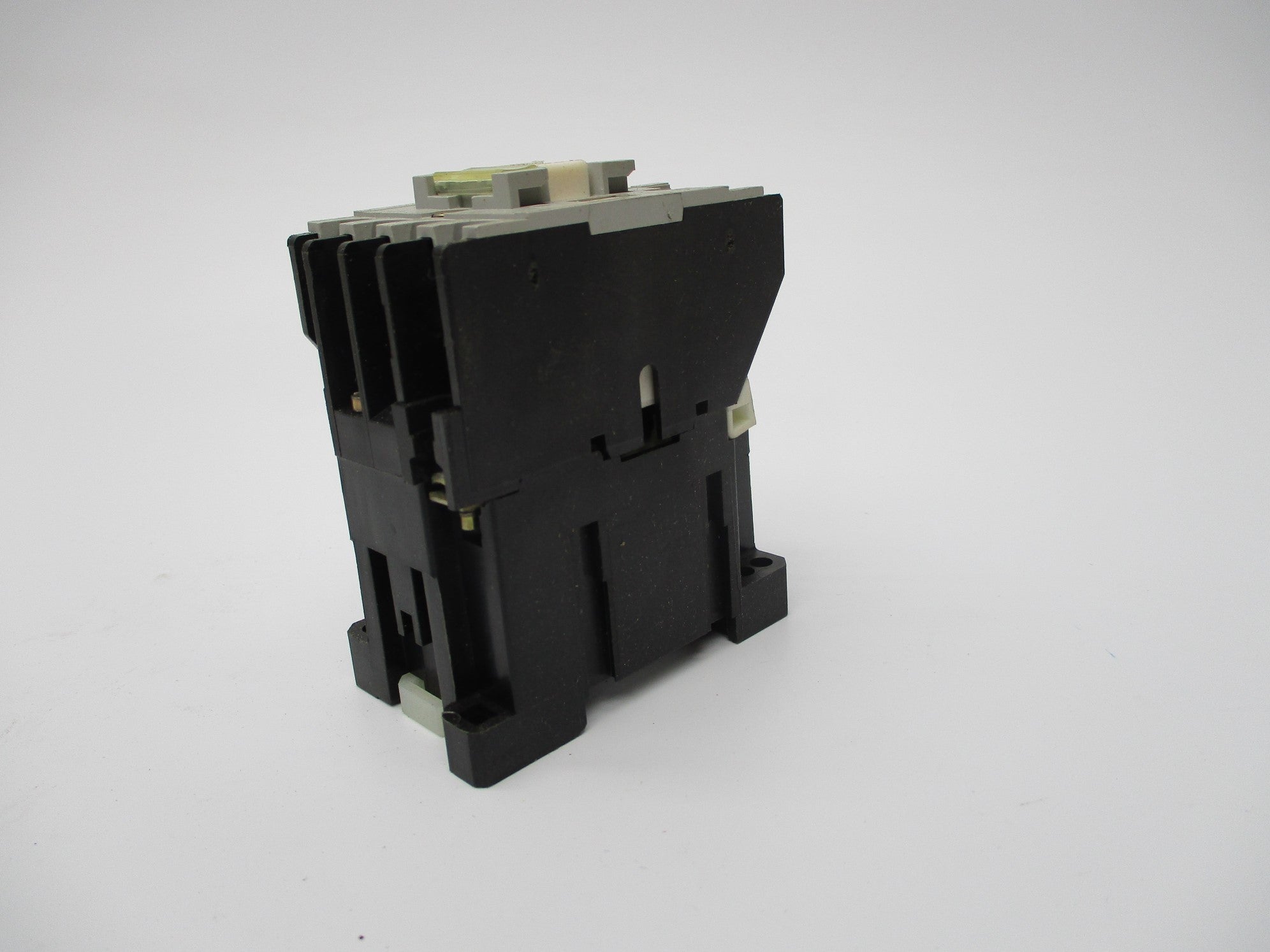 INDUSTRIAL SPARE PART 700-F220A4 SER. C 440/480V (GY/BL) NSMP