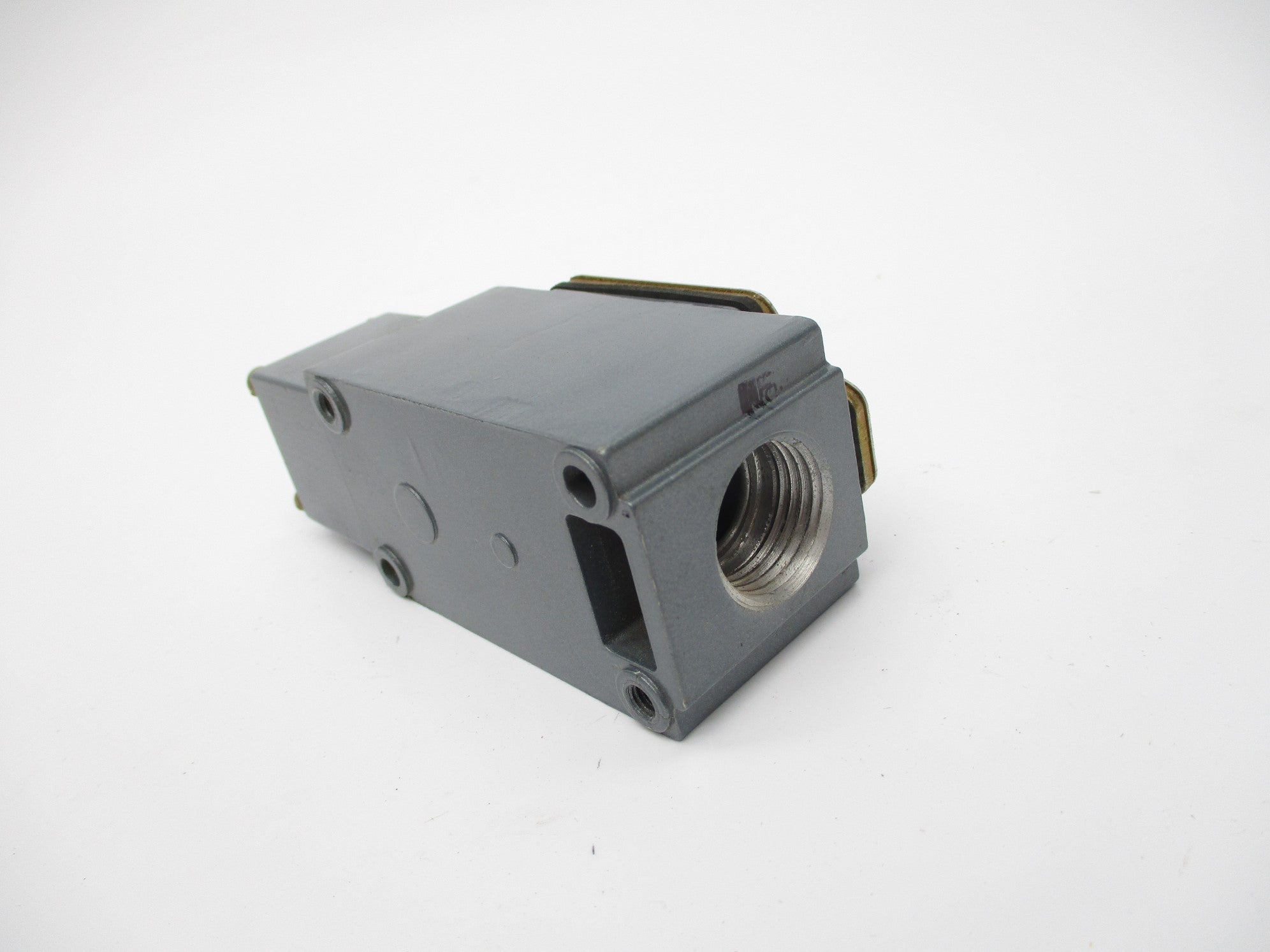 ALLEN BRADLEY 802T-A2 SER. C (BK/YL) NSMP