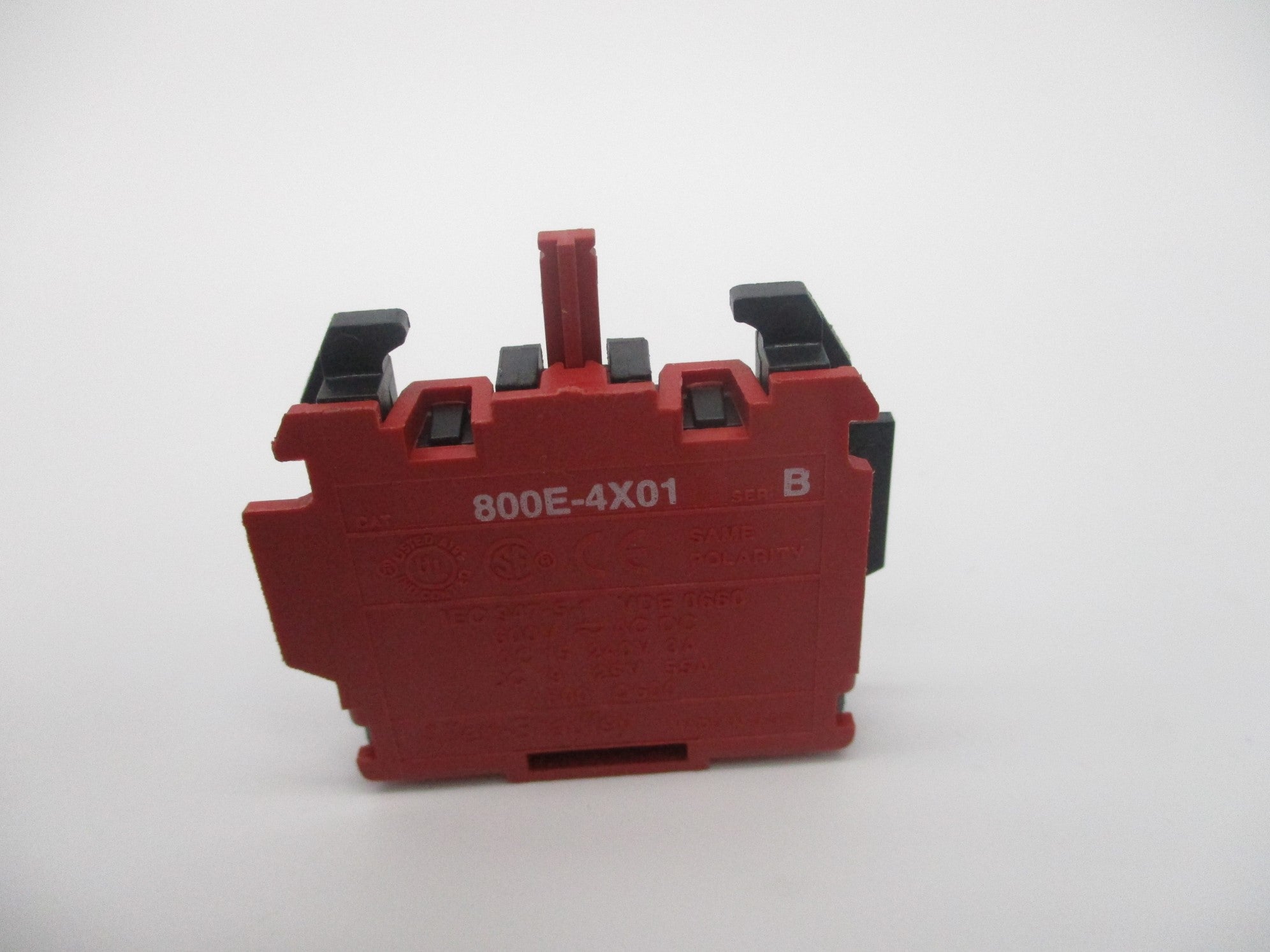 ALLEN BRADLEY 800E-4X01 SER. B NSNP