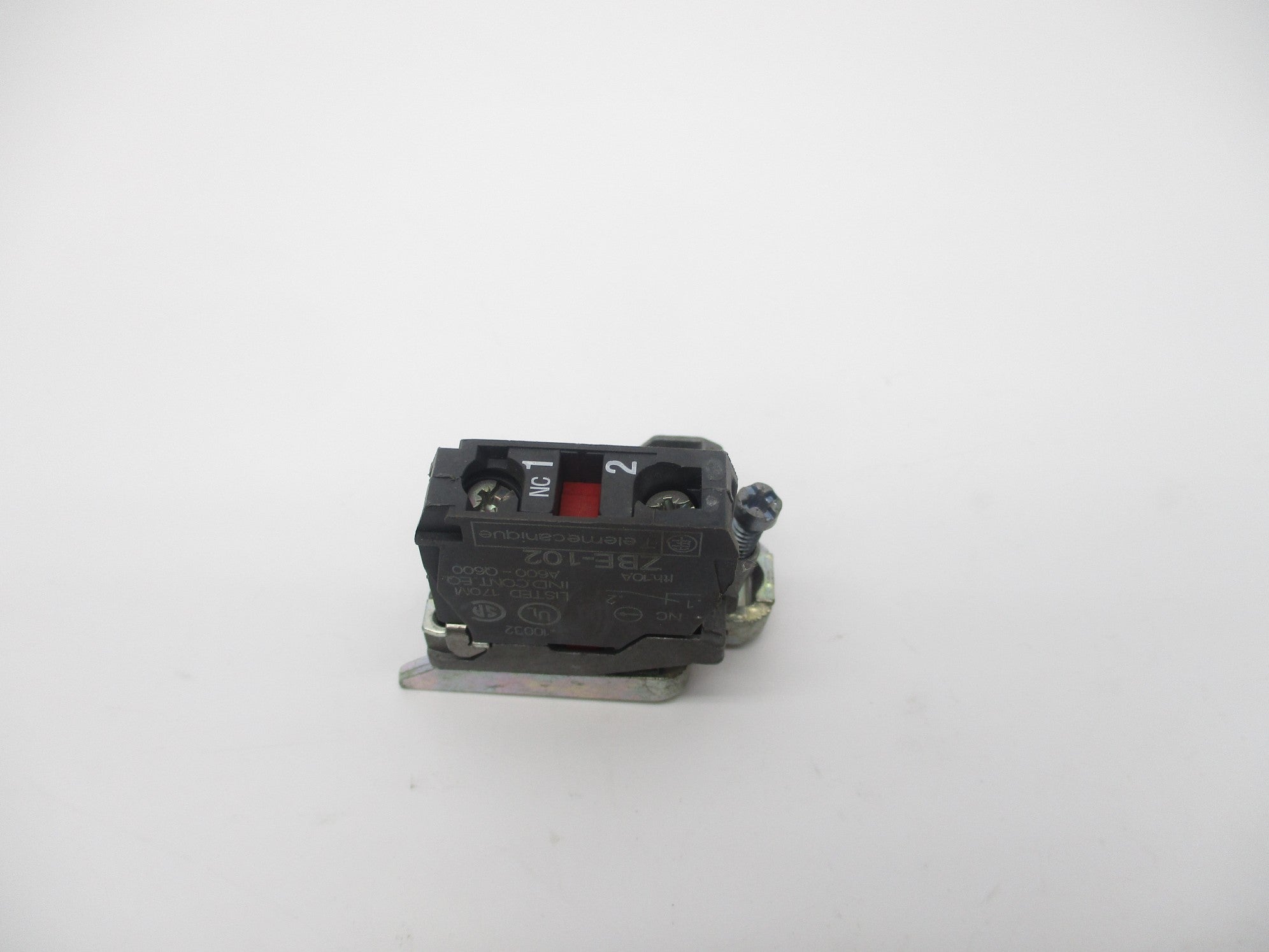 TELEMECANIQUE ZBE-102 (AS PICTURED) NSNP