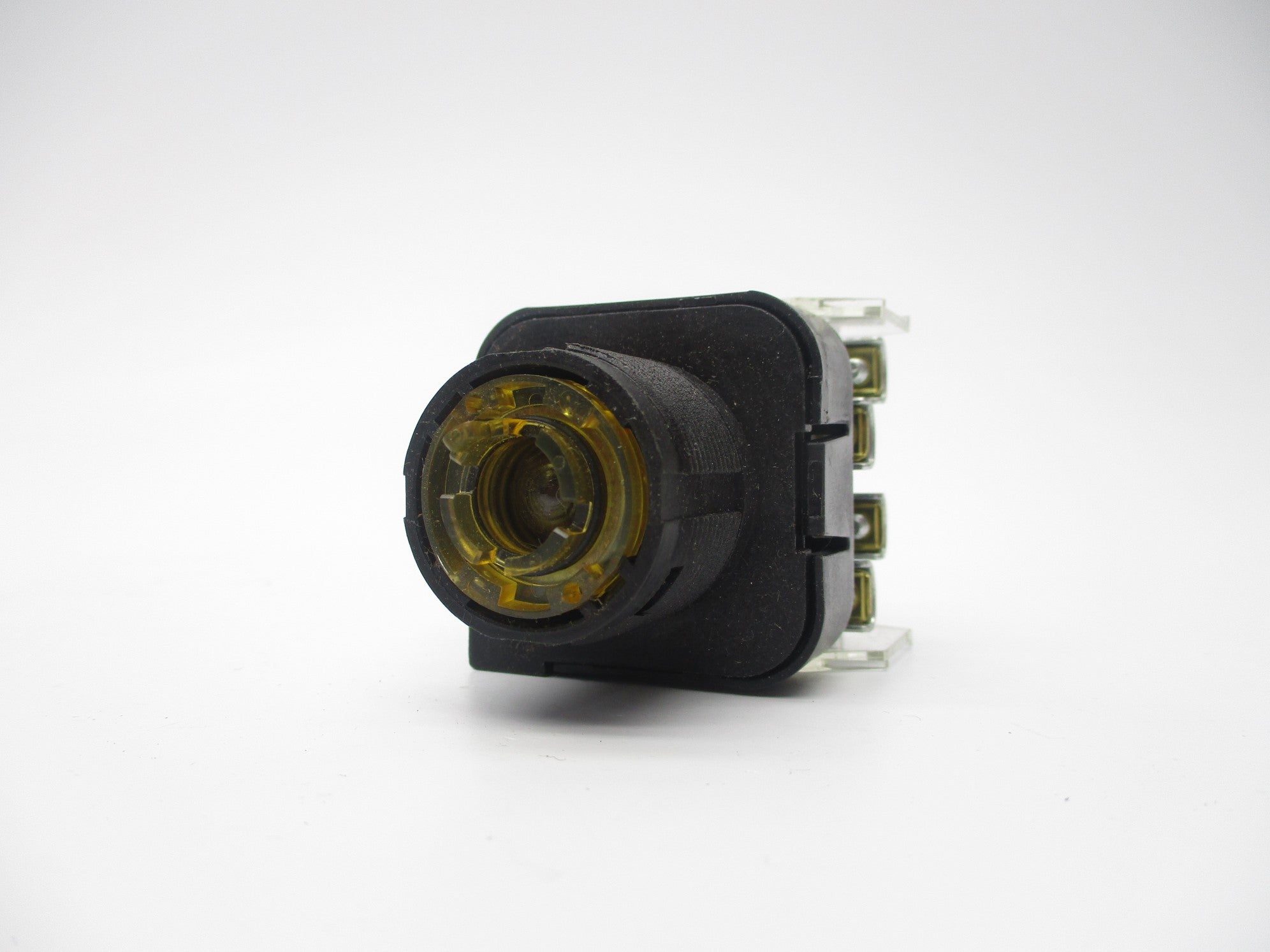 INDUSTRIAL SPARE PART 800H-16HRG2KB6AX SER. F (AS PICTURED) NSNP