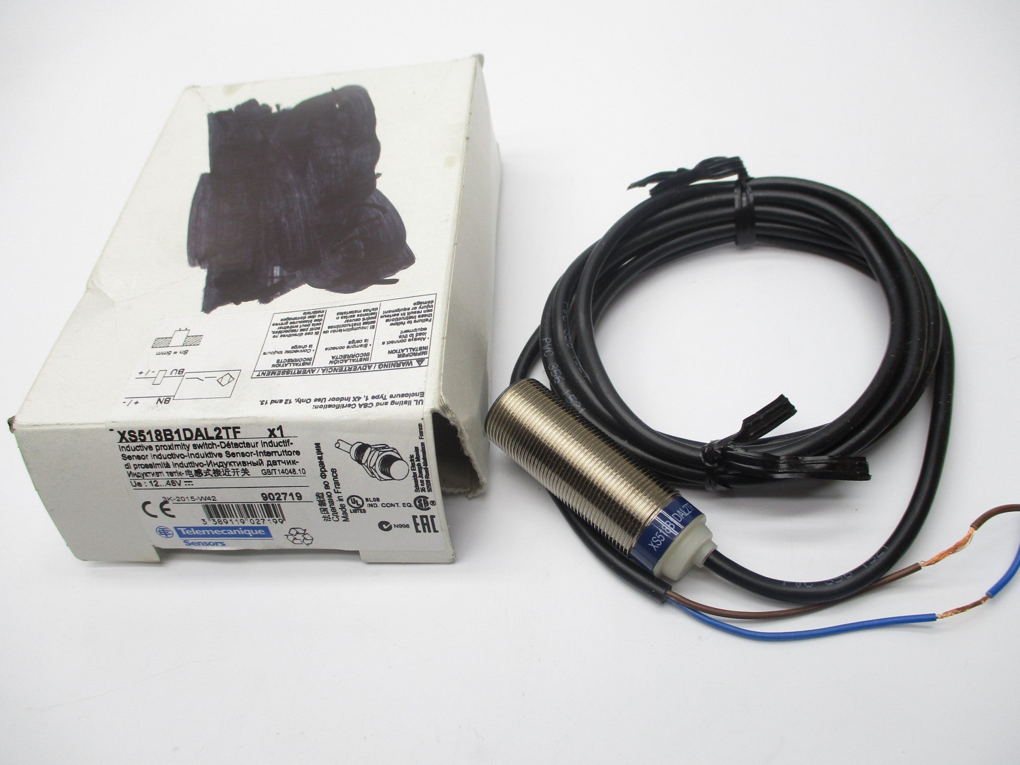 TELEMECANIQUE XS518B1DAL2TF NSMP