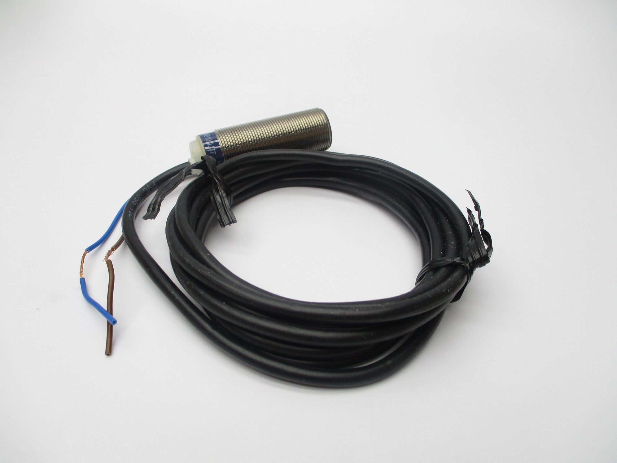 TELEMECANIQUE XS518B1DAL2TF NSMP