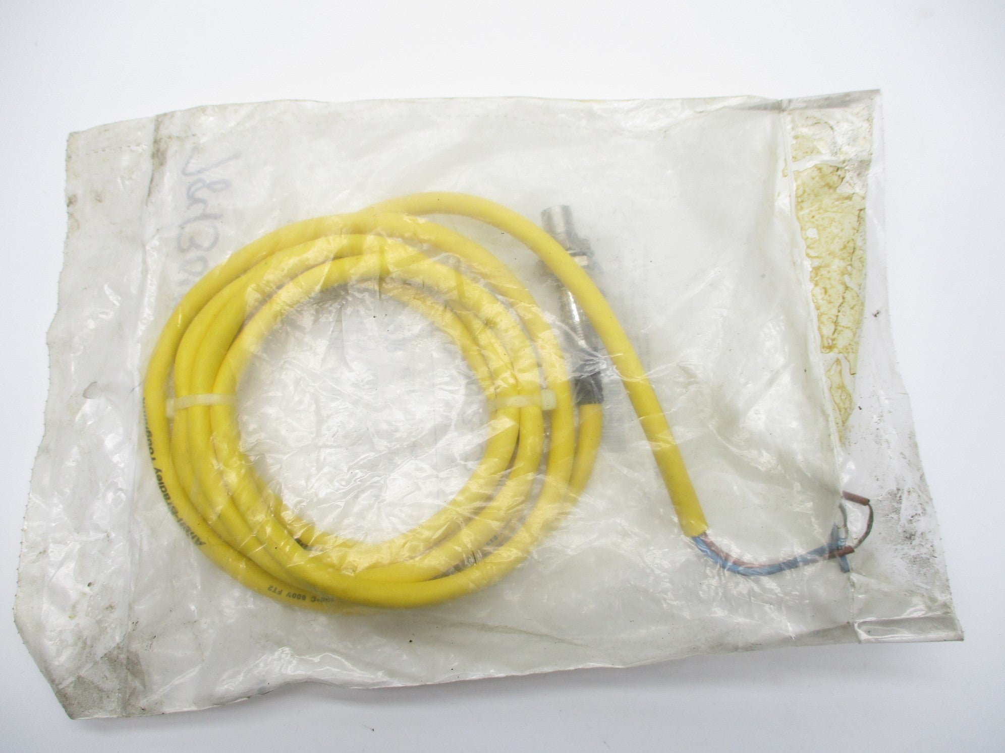 ALLEN BRADLEY 871TM-BH4N12-C2 SER. A NSMP