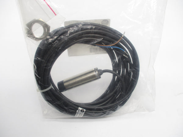 ALLEN BRADLEY 872C-N12NP18-E5 SER. E NSMP